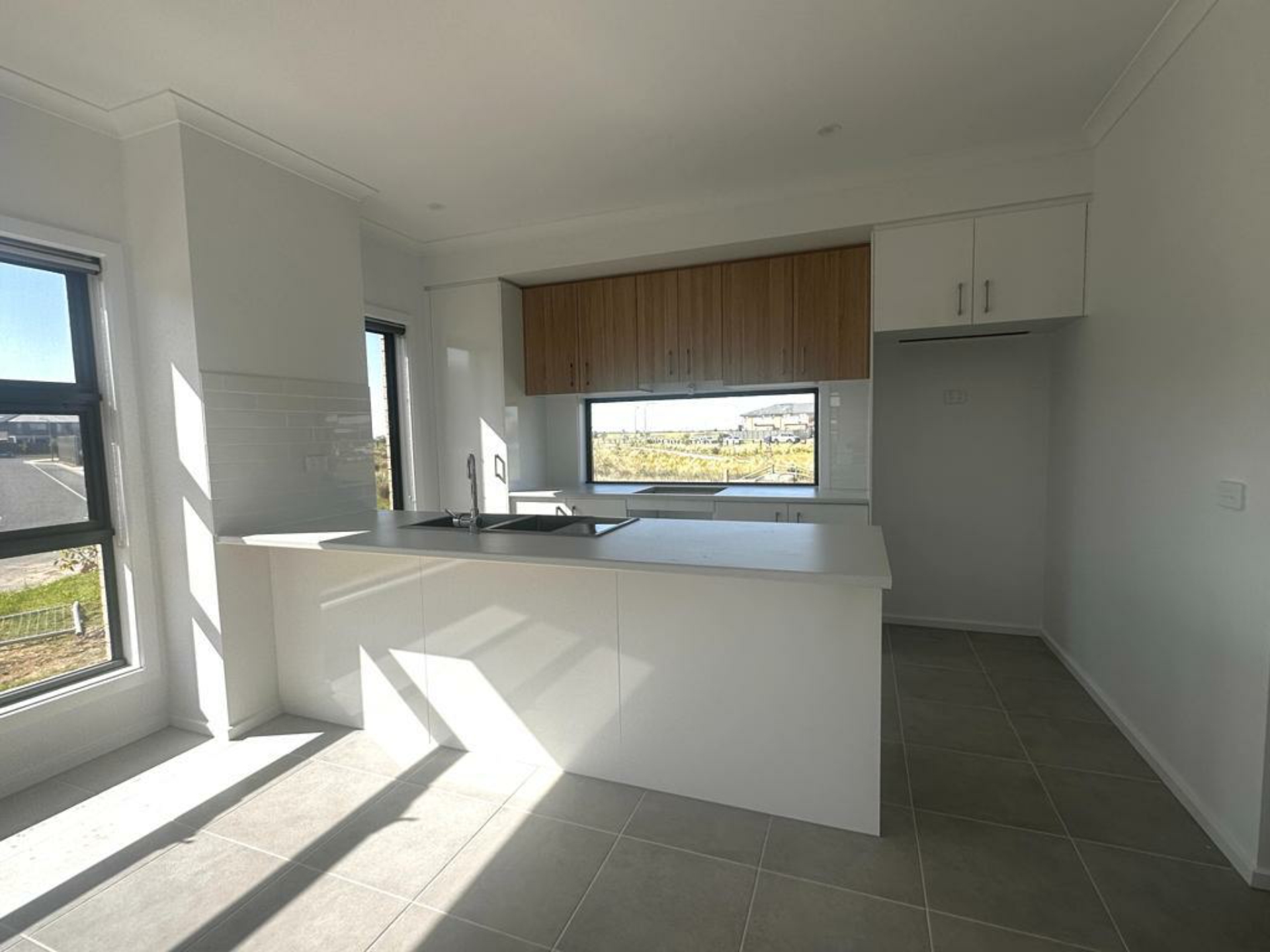 28 Monterey Loop, CLYDE