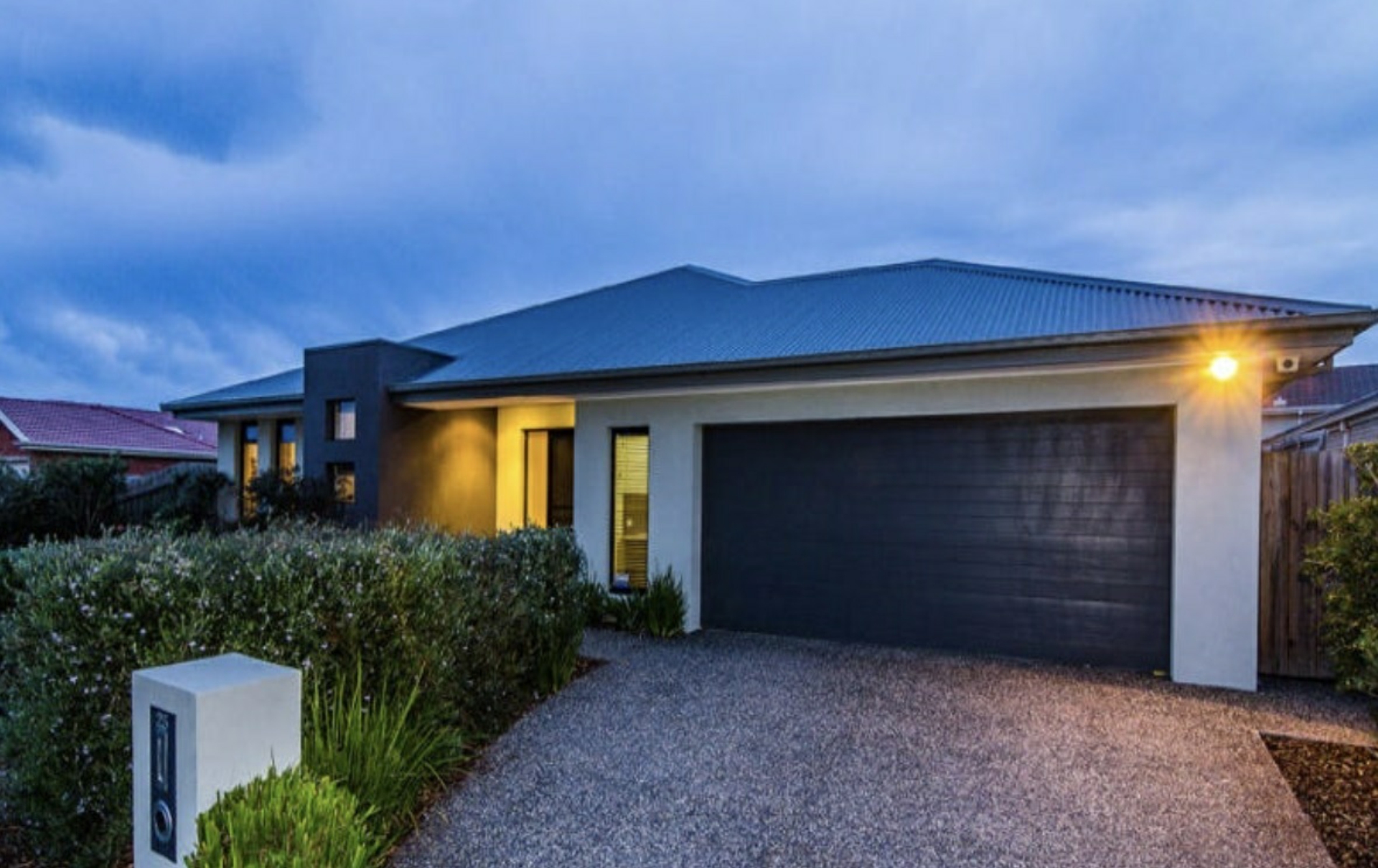25 Henning Avenue, LYNBROOK