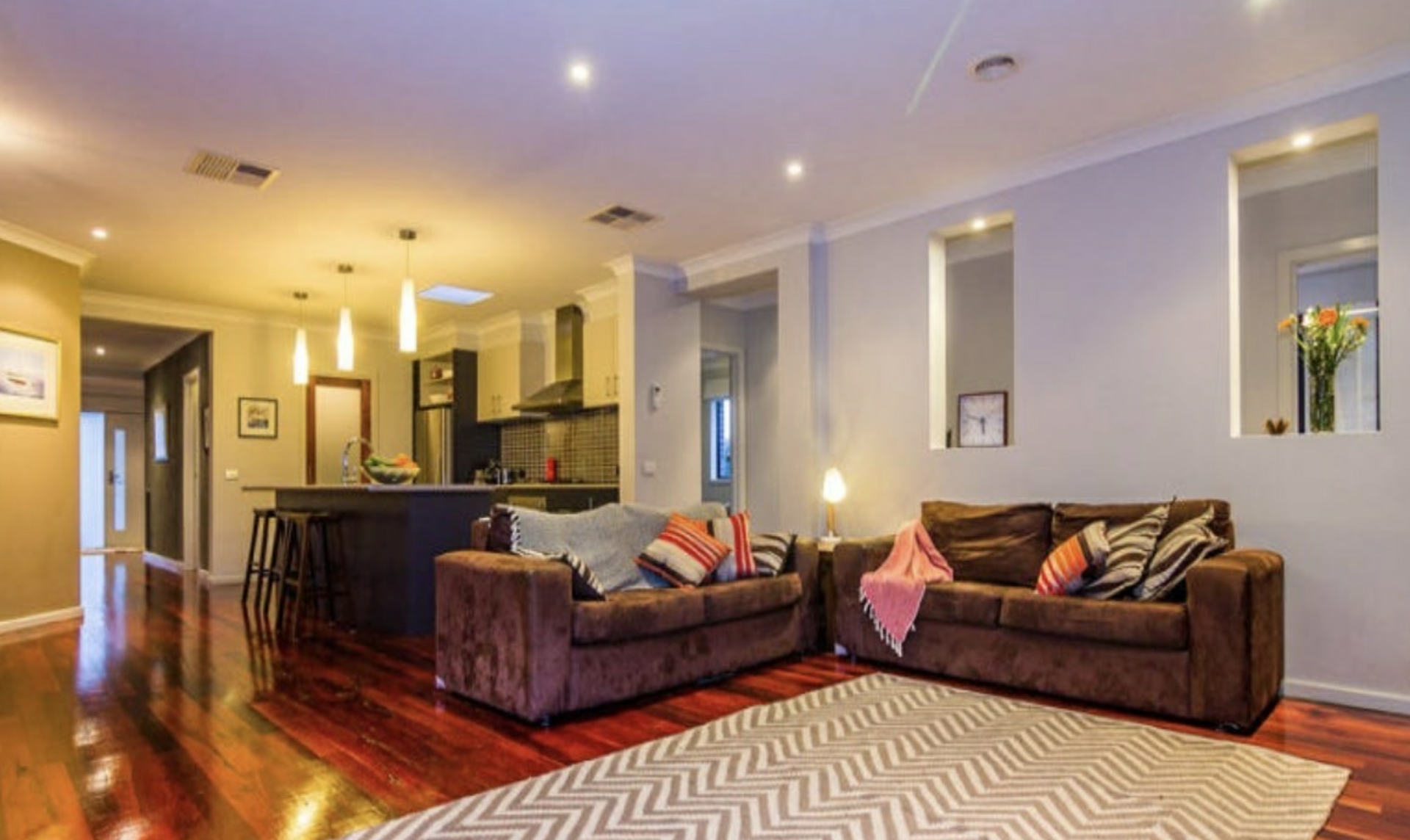 25 Henning Avenue, LYNBROOK