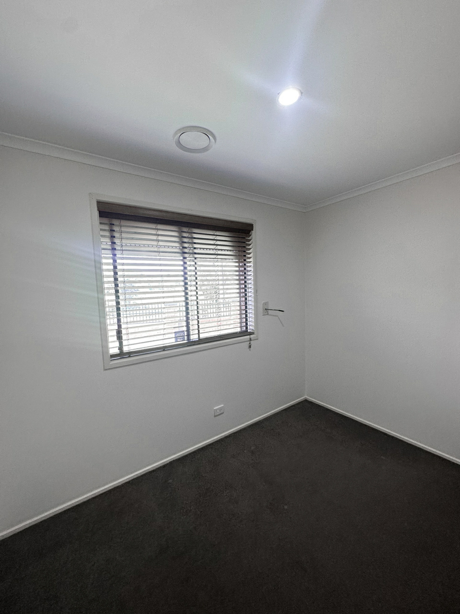 8 Ellindale Close, HAMPTON PARK