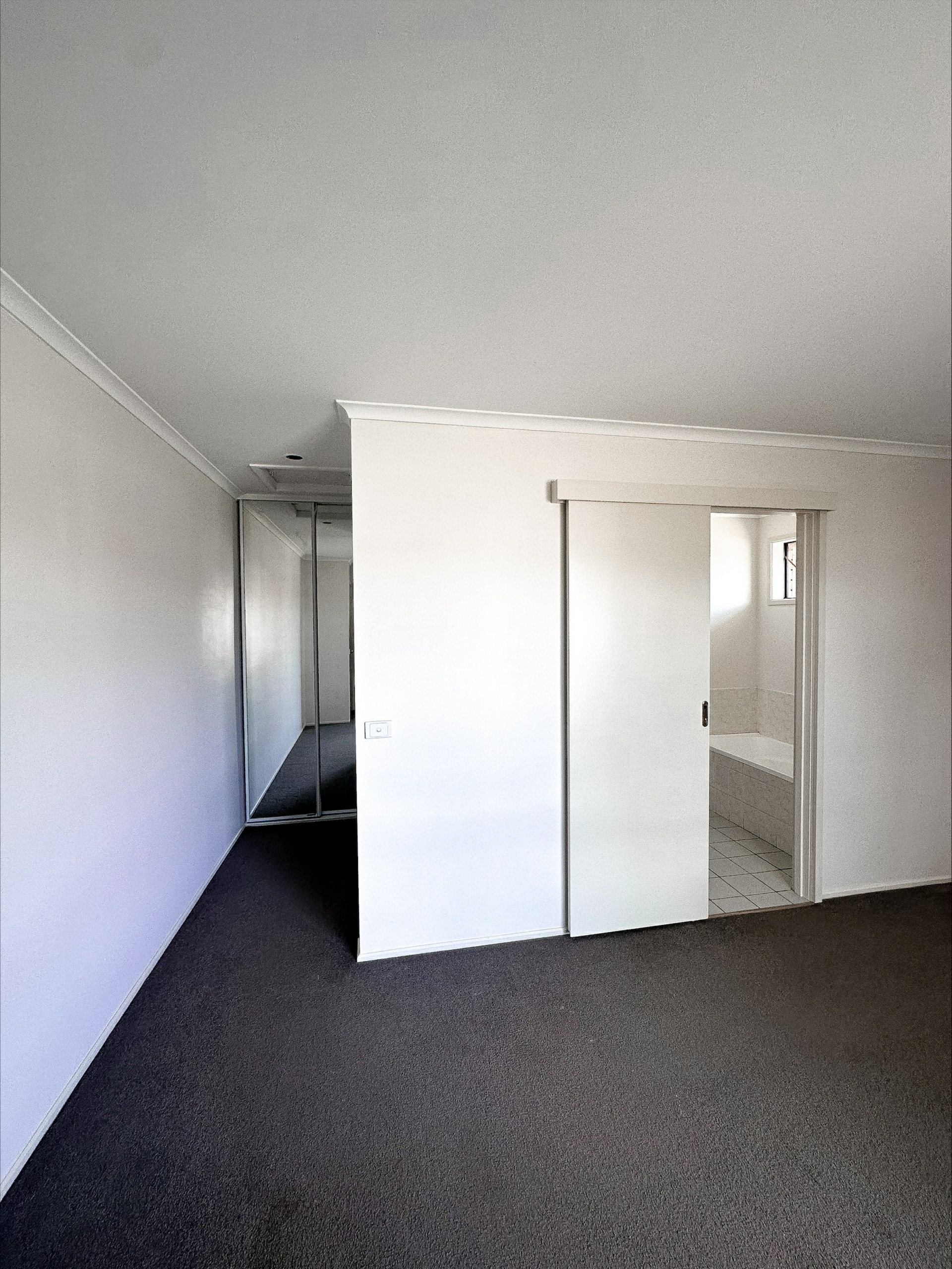 8 Ellindale Close, HAMPTON PARK