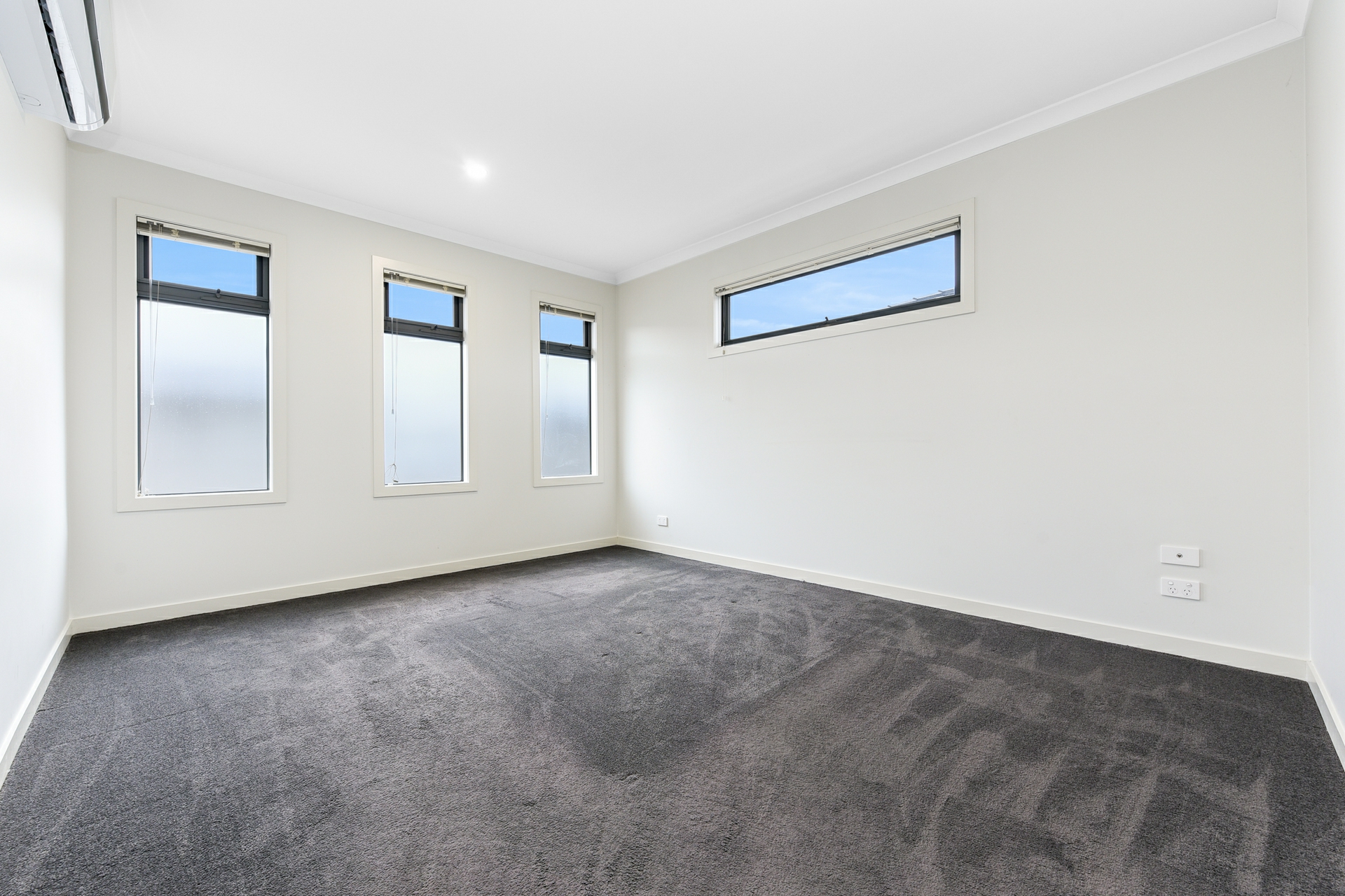 14/118 Kennington Park Drive, ENDEAVOUR HILLS