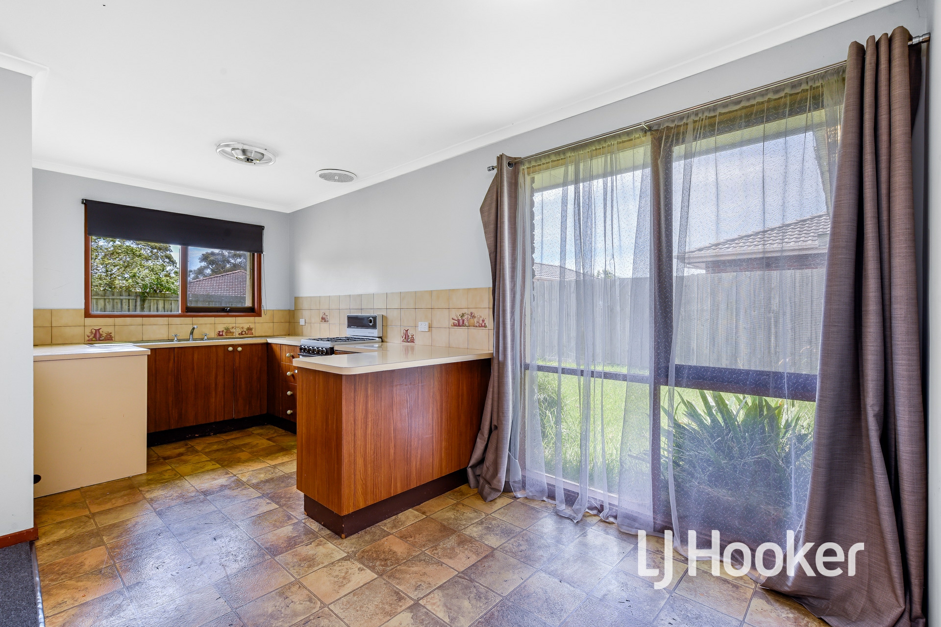 63 Pound Road Hampton Park VIC Property Details LJ Hooker