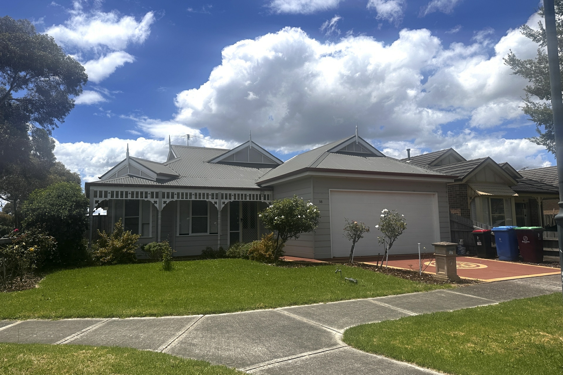 38 Lindsay Crescent, LYNBROOK