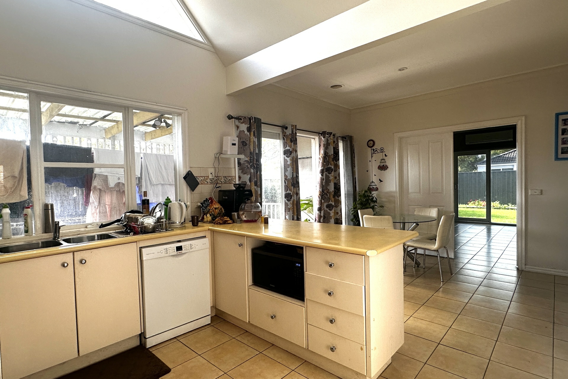 38 Lindsay Crescent, LYNBROOK