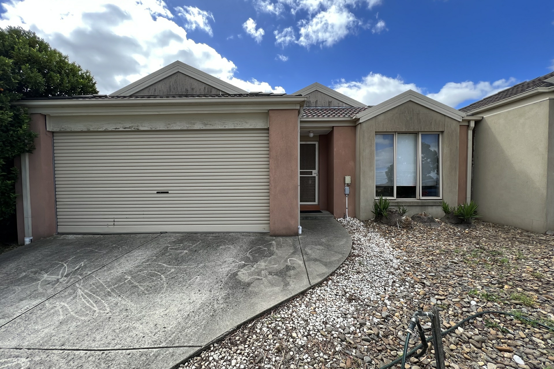4 Athena Court, CRANBOURNE