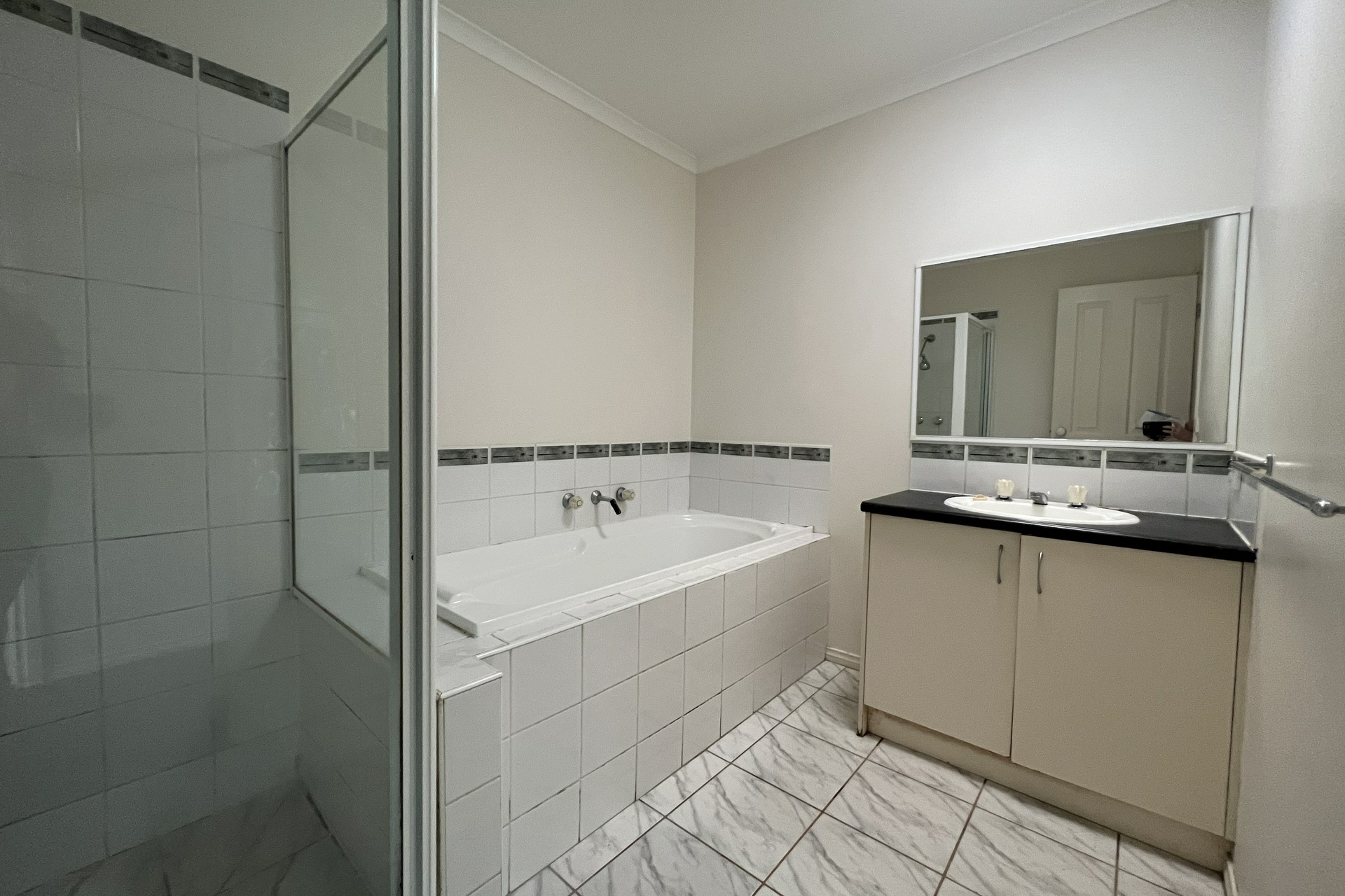 4 Athena Court, CRANBOURNE