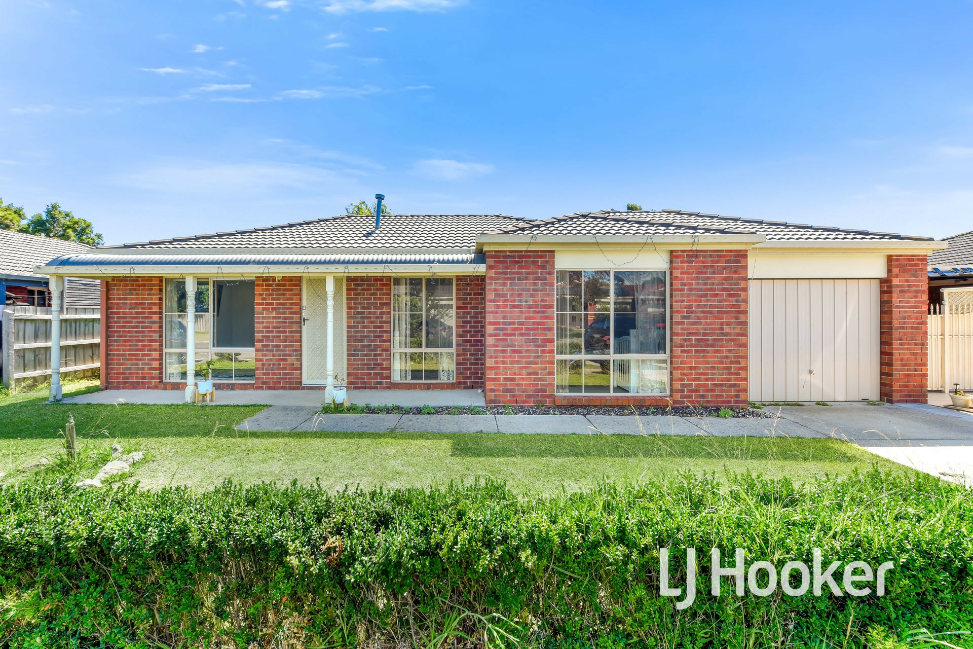 45 Bateman Grove, Hampton Park
