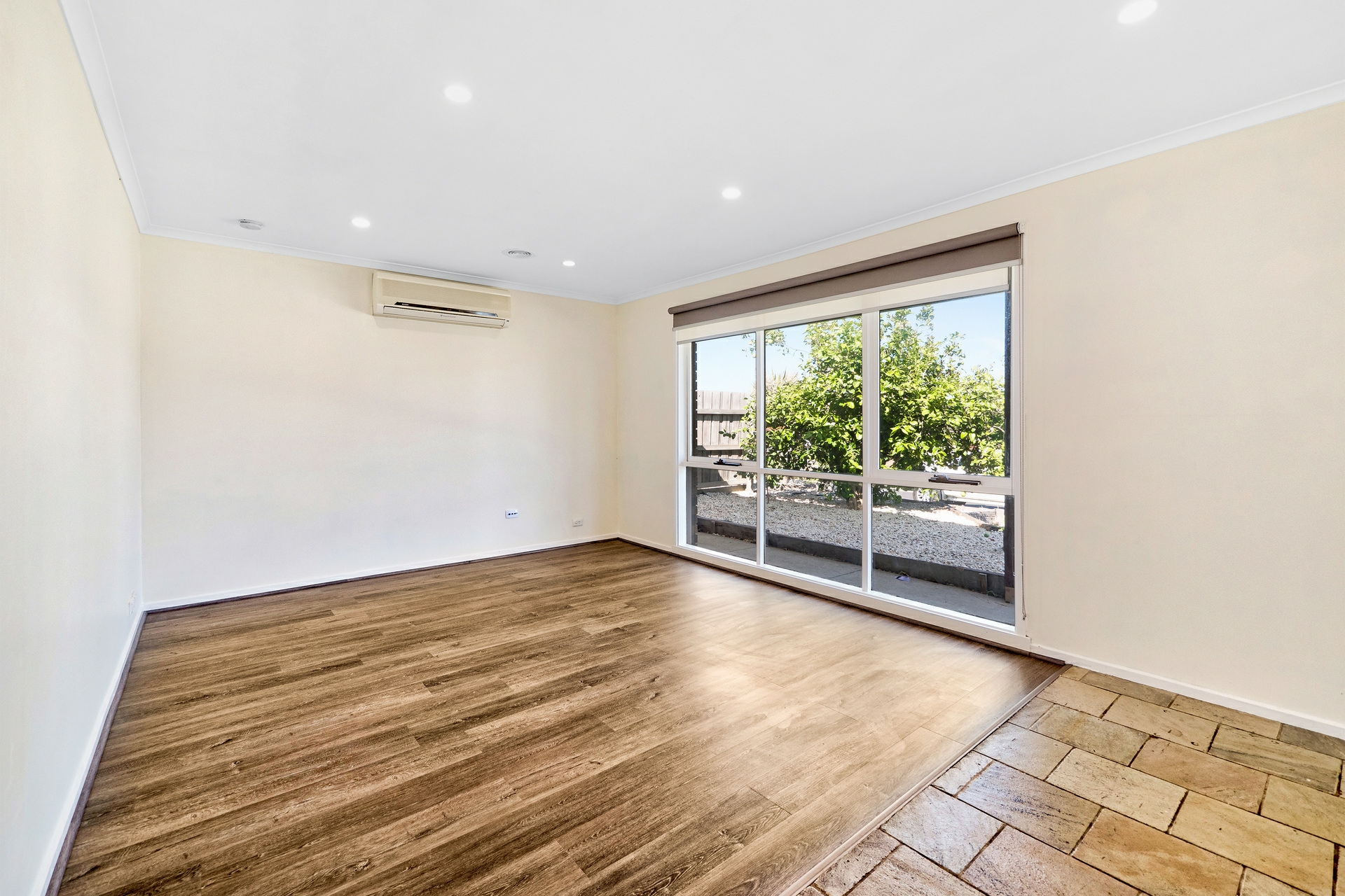 42 Monahans Road Cranbourne VIC Property Details LJ Hooker