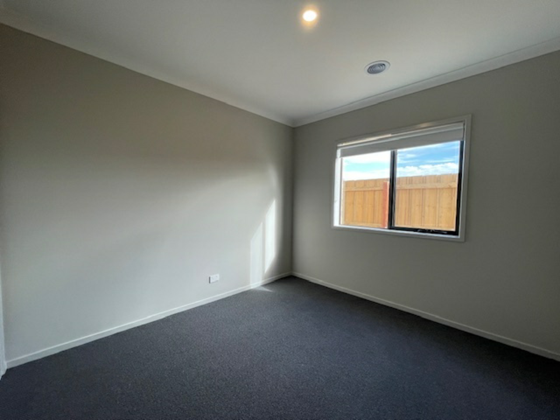 22 Guru Boulevard, LYNBROOK
