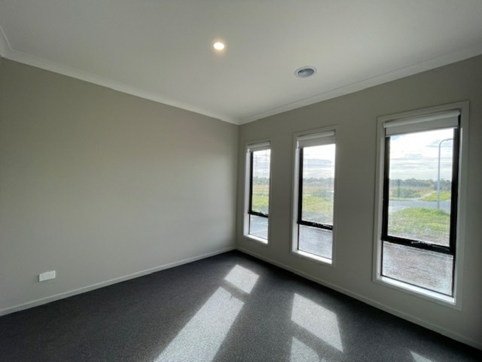 22 Guru Boulevard, LYNBROOK