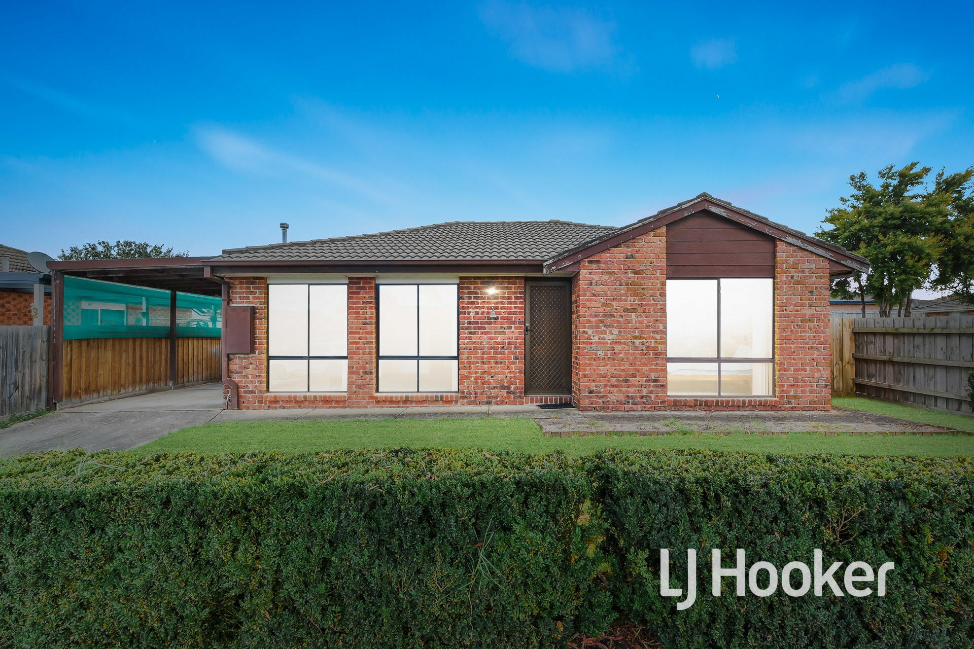 1 Pinnacle Way, Hampton Park