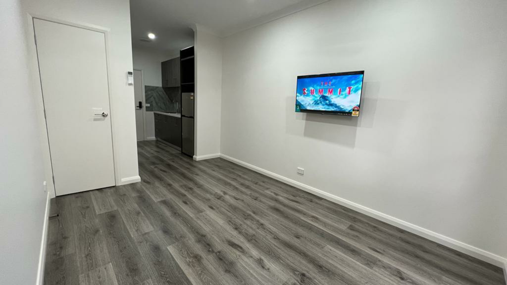 2 Albert Road — photo 6 of 17