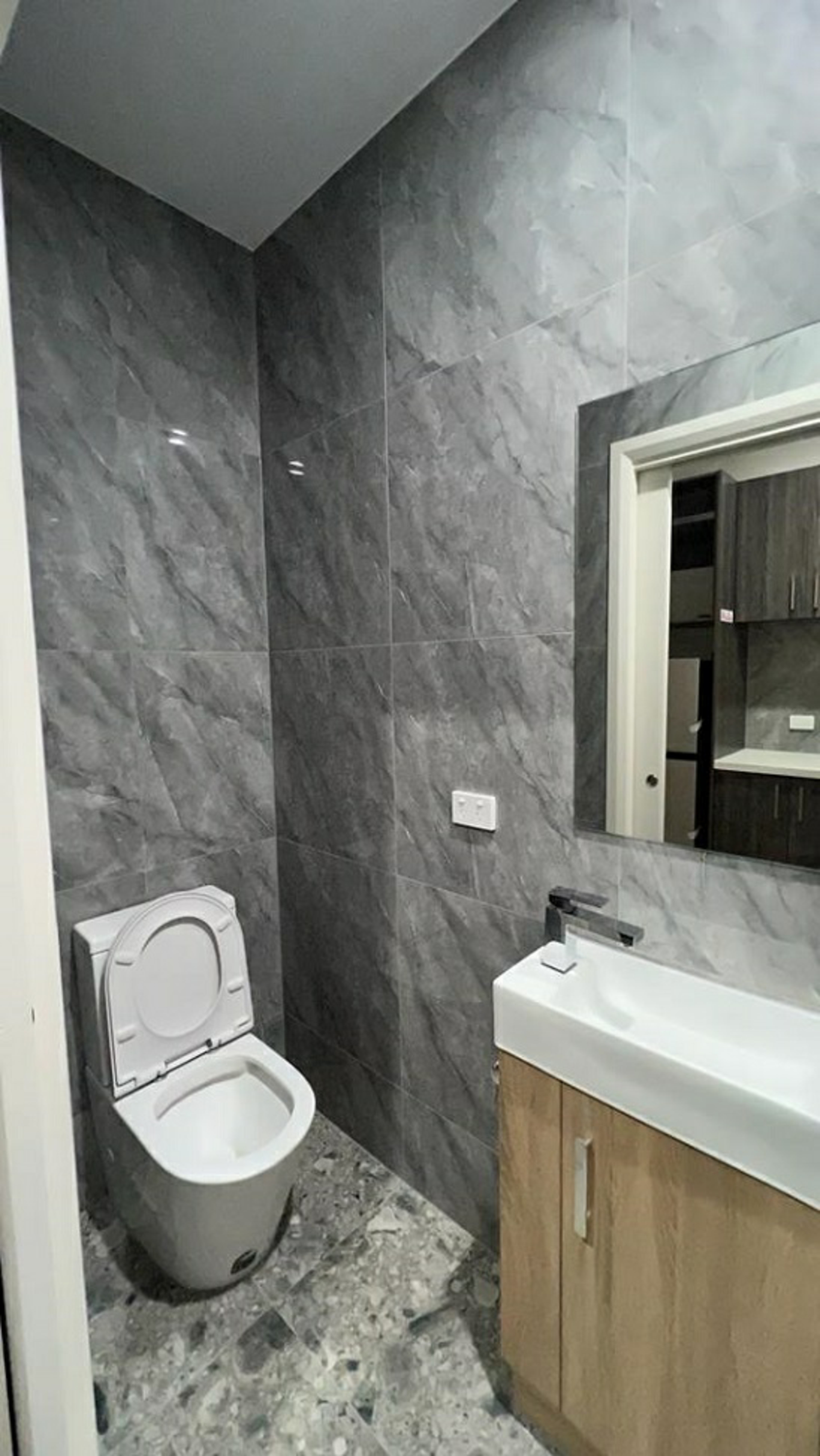2 Albert Road — photo 15 of 17