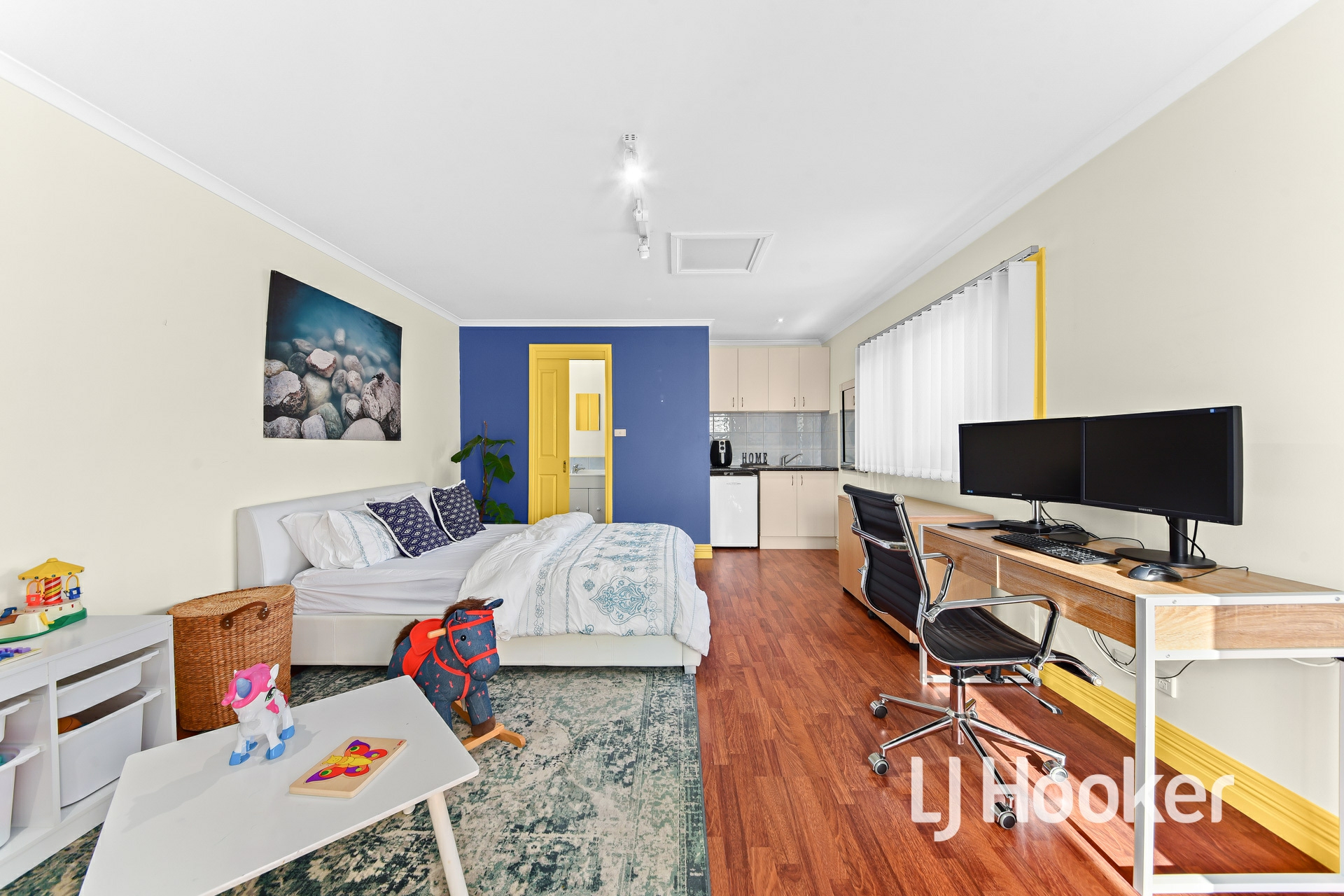 199 Waradgery Drive, ROWVILLE