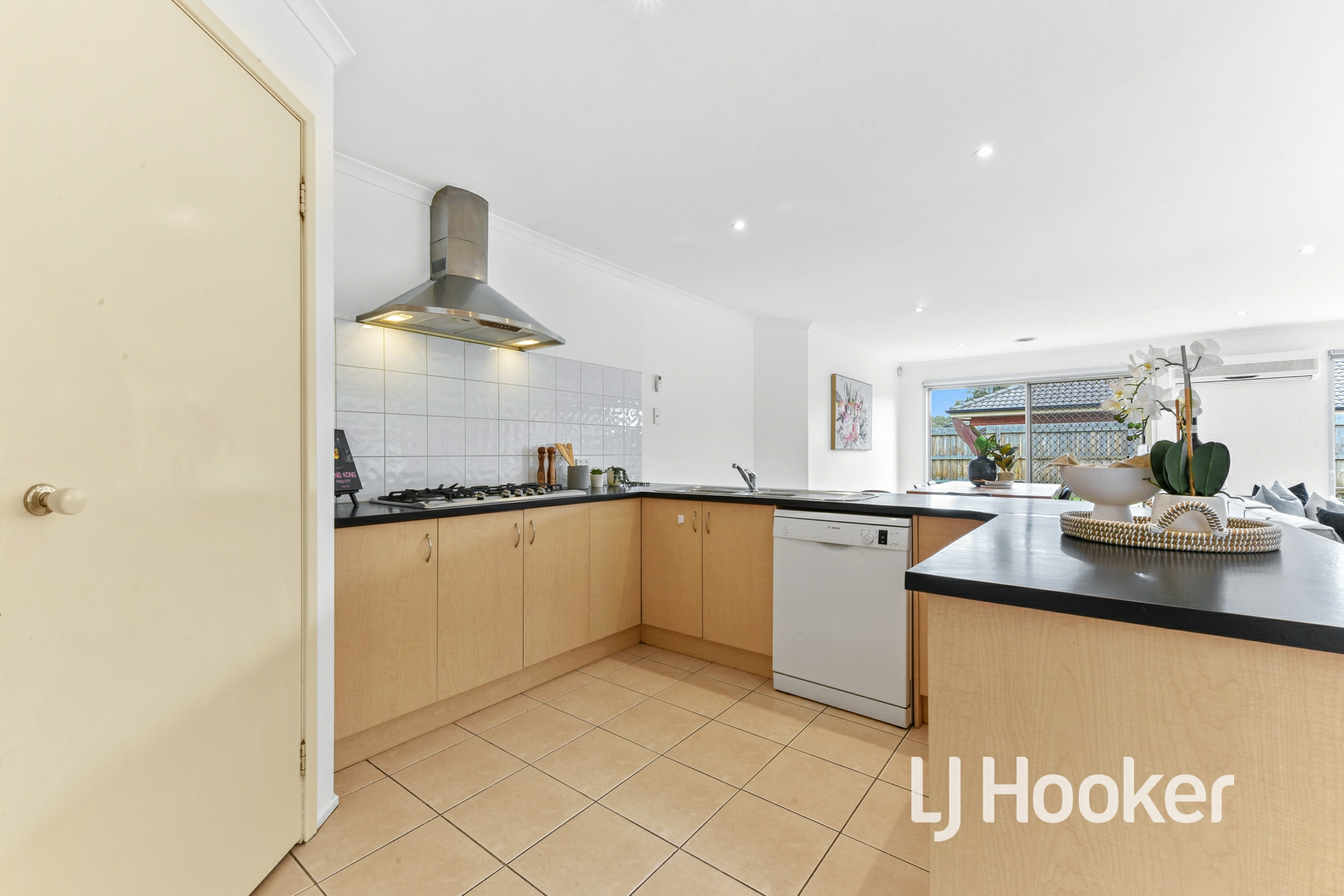68 Astley Wynd, LYNBROOK