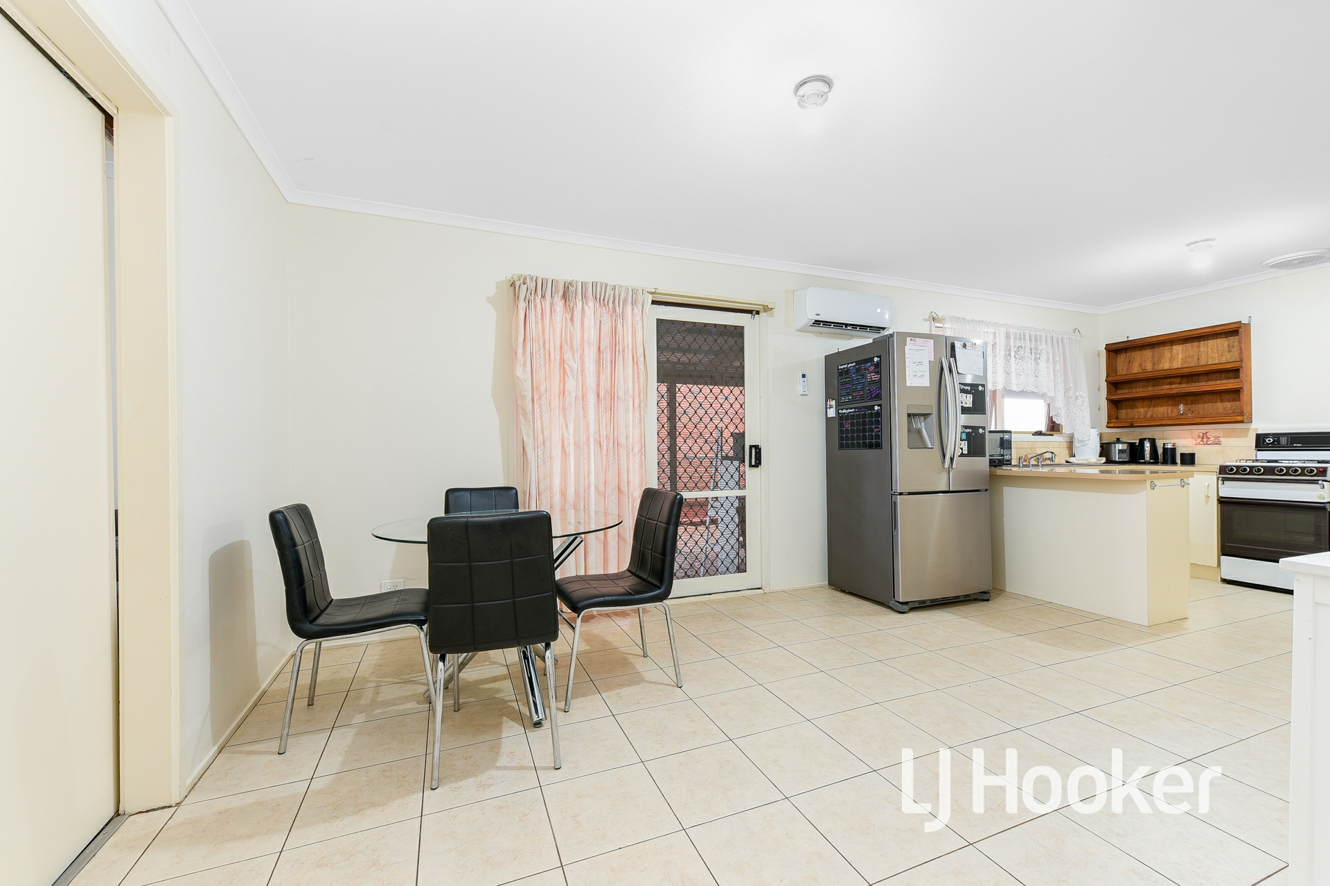 21 Denver Drive, NARRE WARREN