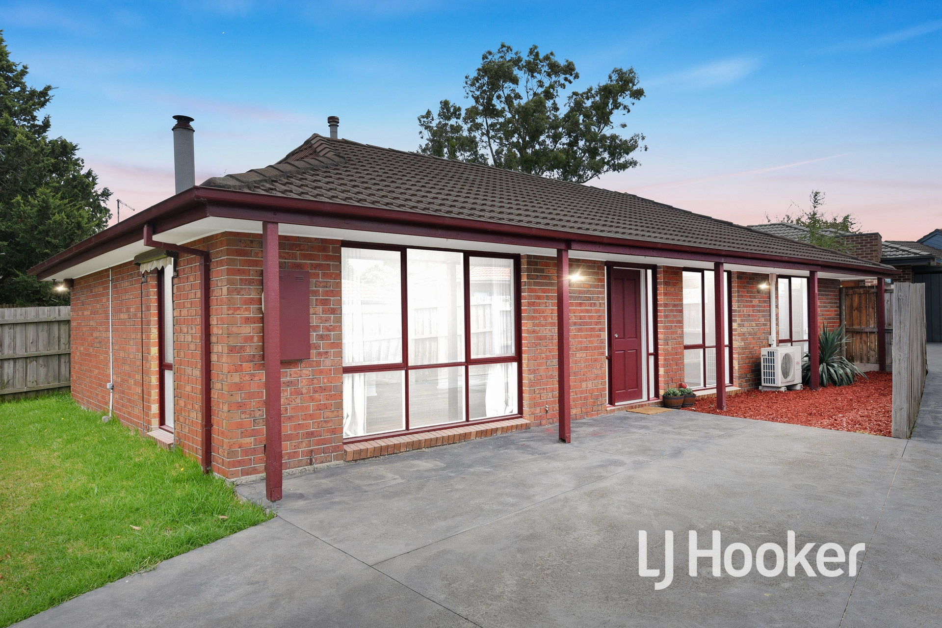 27 Sarah Place, Hampton Park
