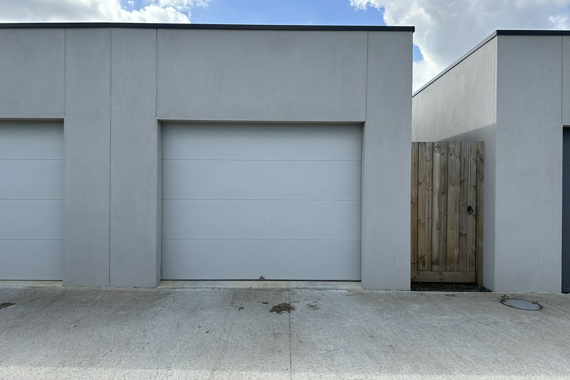 24 Plymouth Boulevard, CLYDE NORTH