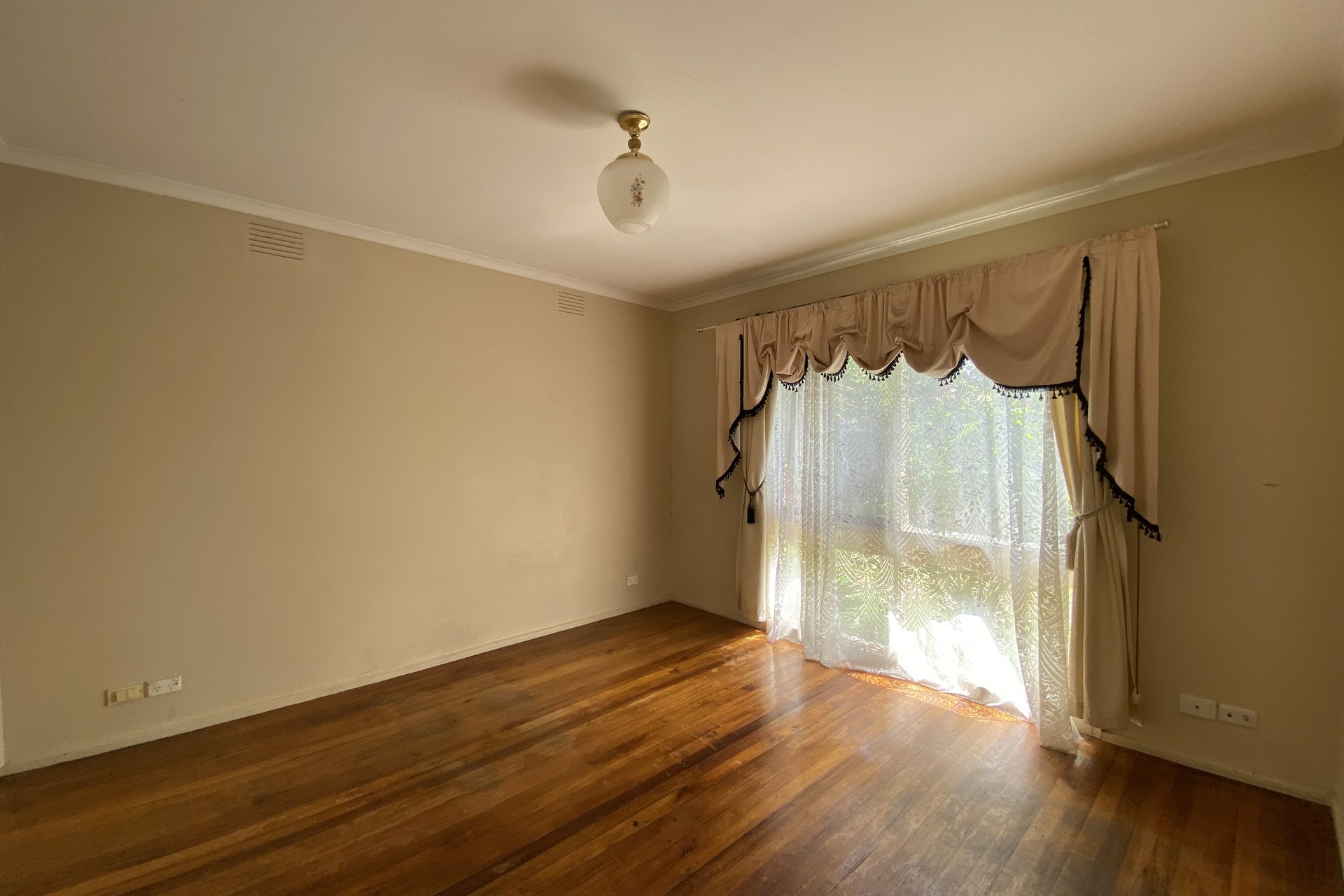 14 Winnima Avenue, HAMPTON PARK