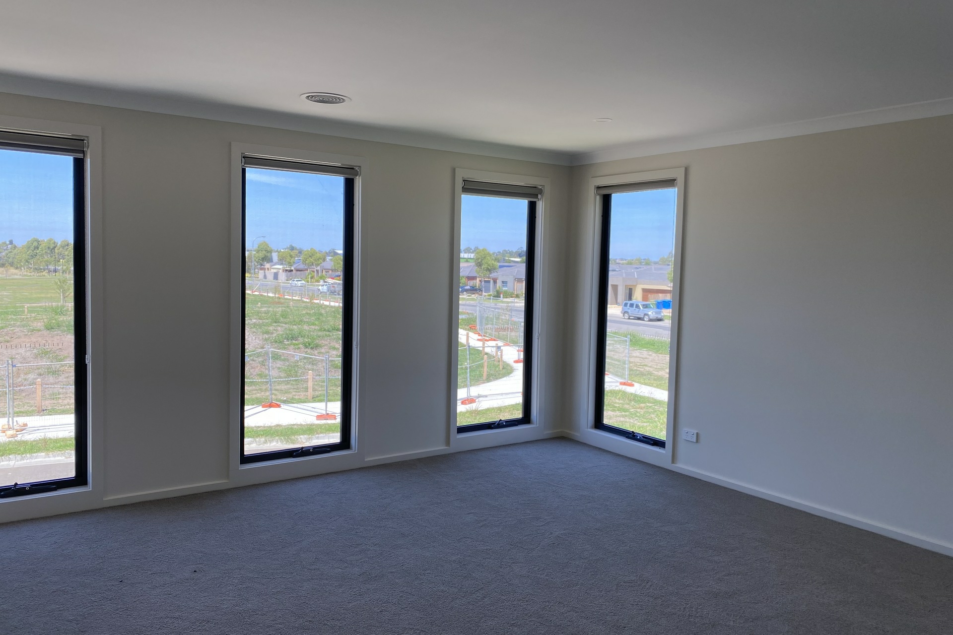 1 Camaro Drive, CRANBOURNE EAST