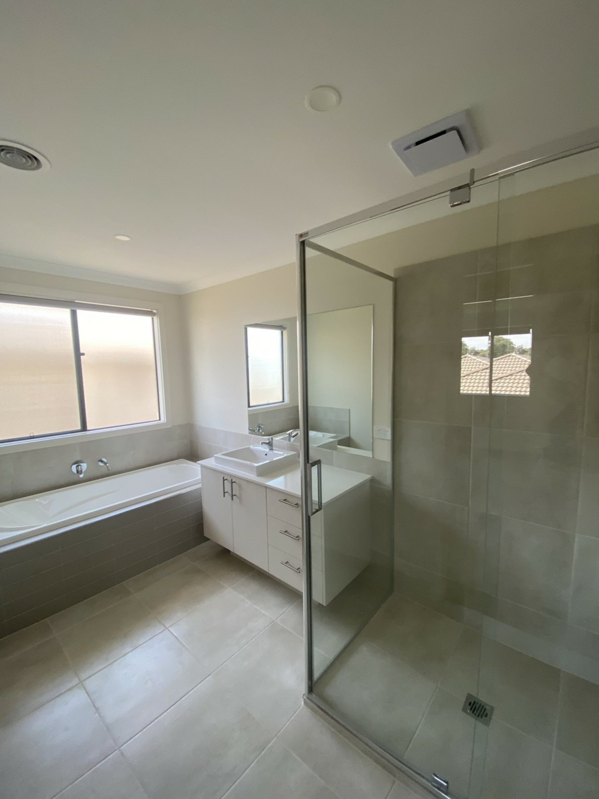 1 Camaro Drive, CRANBOURNE EAST