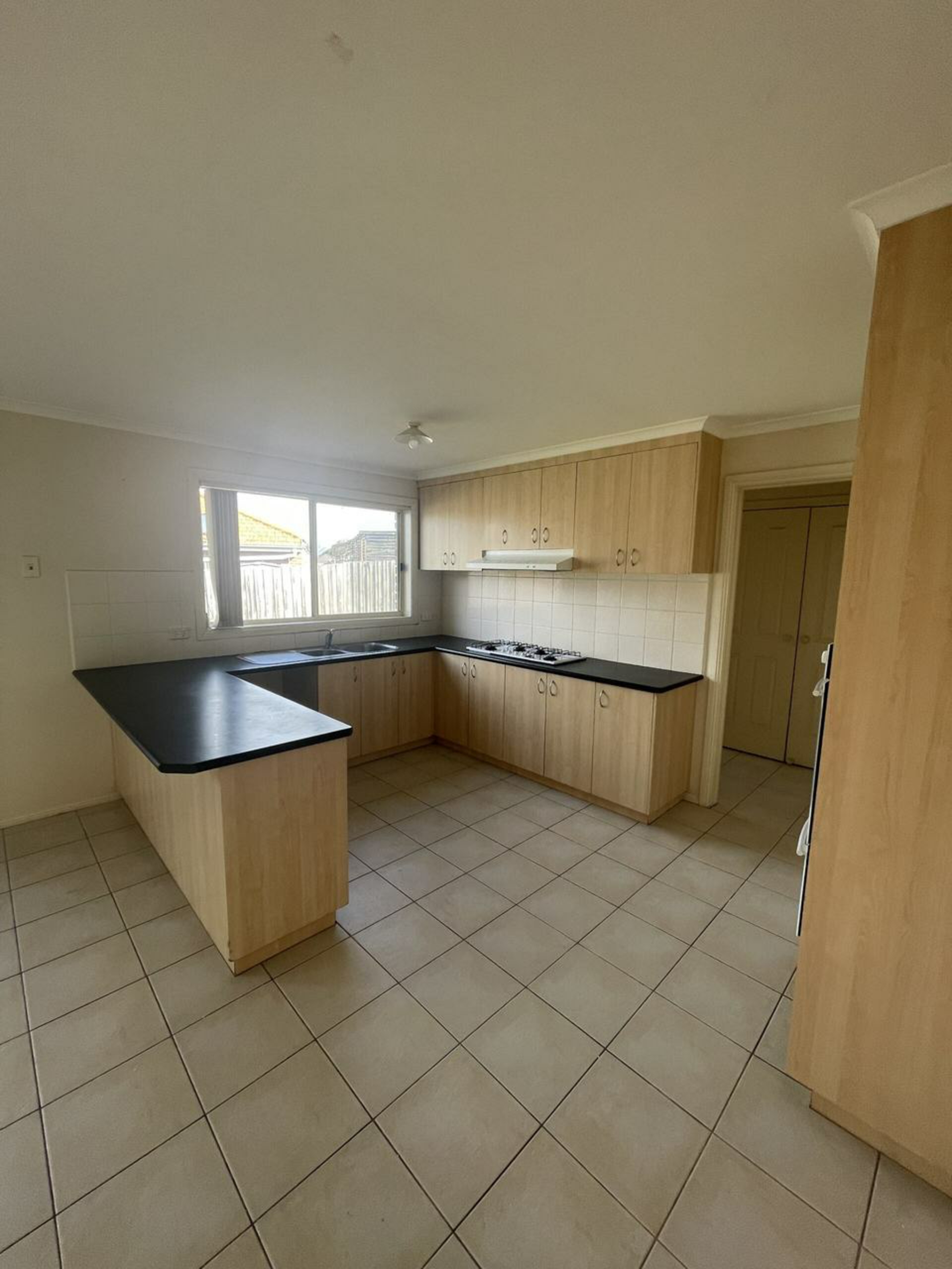 7 Ashmore Avenue, NARRE WARREN SOUTH