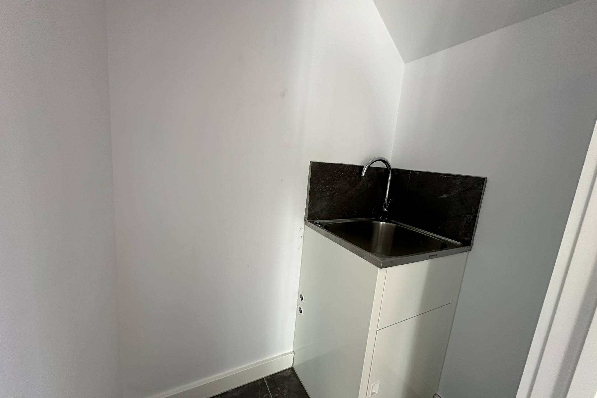 2/18 Mark Court, HAMPTON PARK