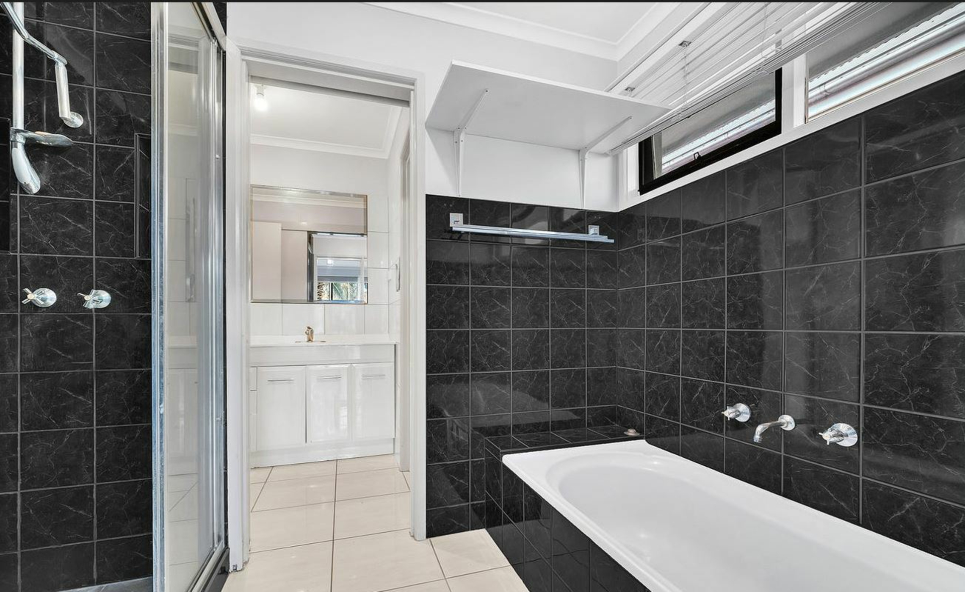 5 Mosig Court, HAMPTON PARK