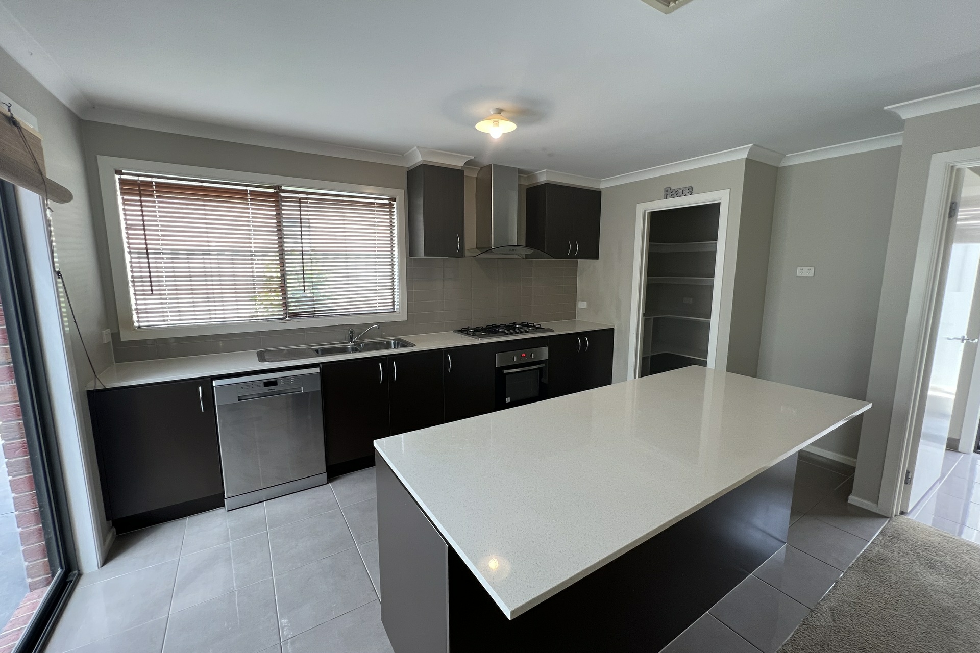 1 Tattle Grove, CRANBOURNE EAST