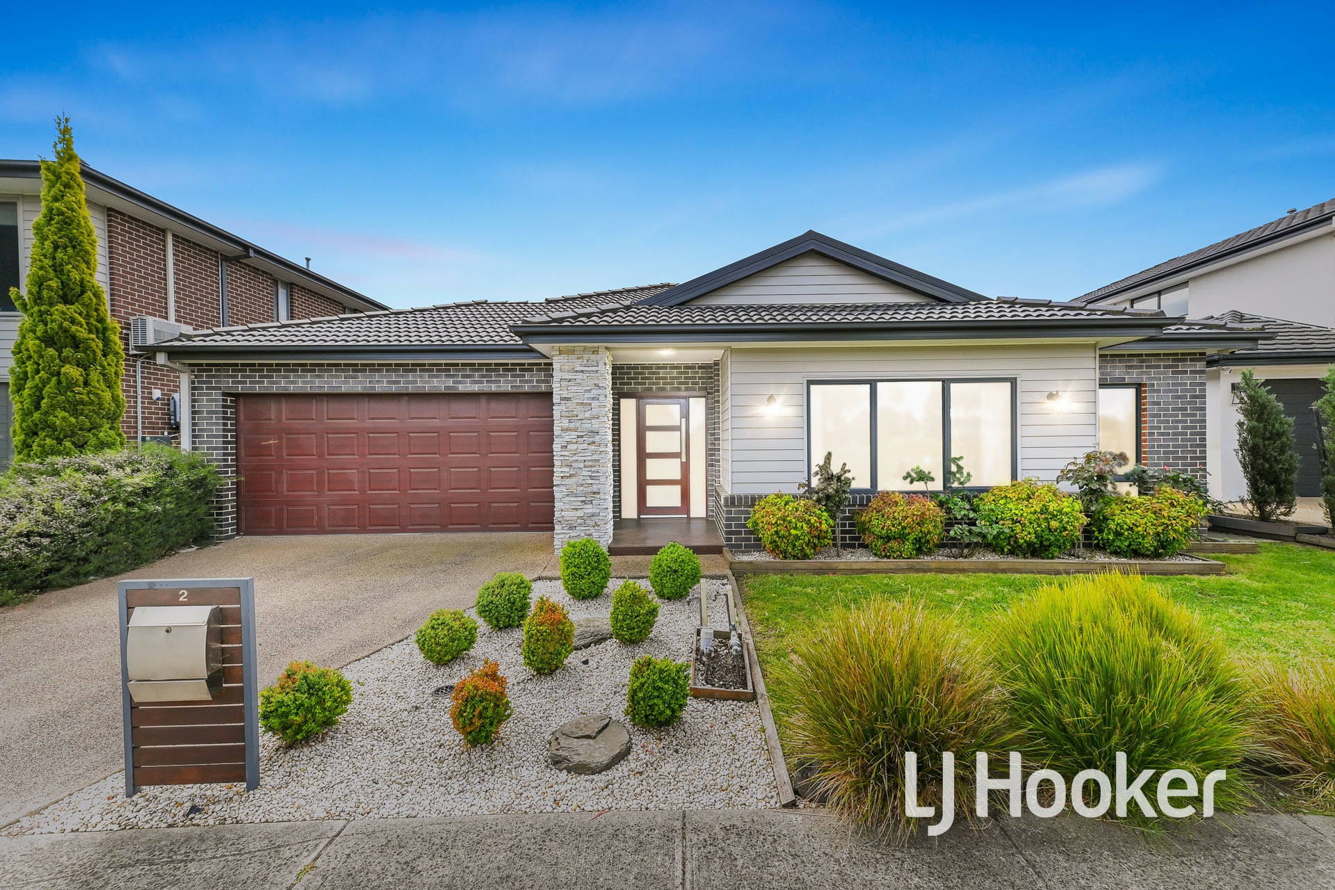 2 Riverbank Close, CLYDE NORTH