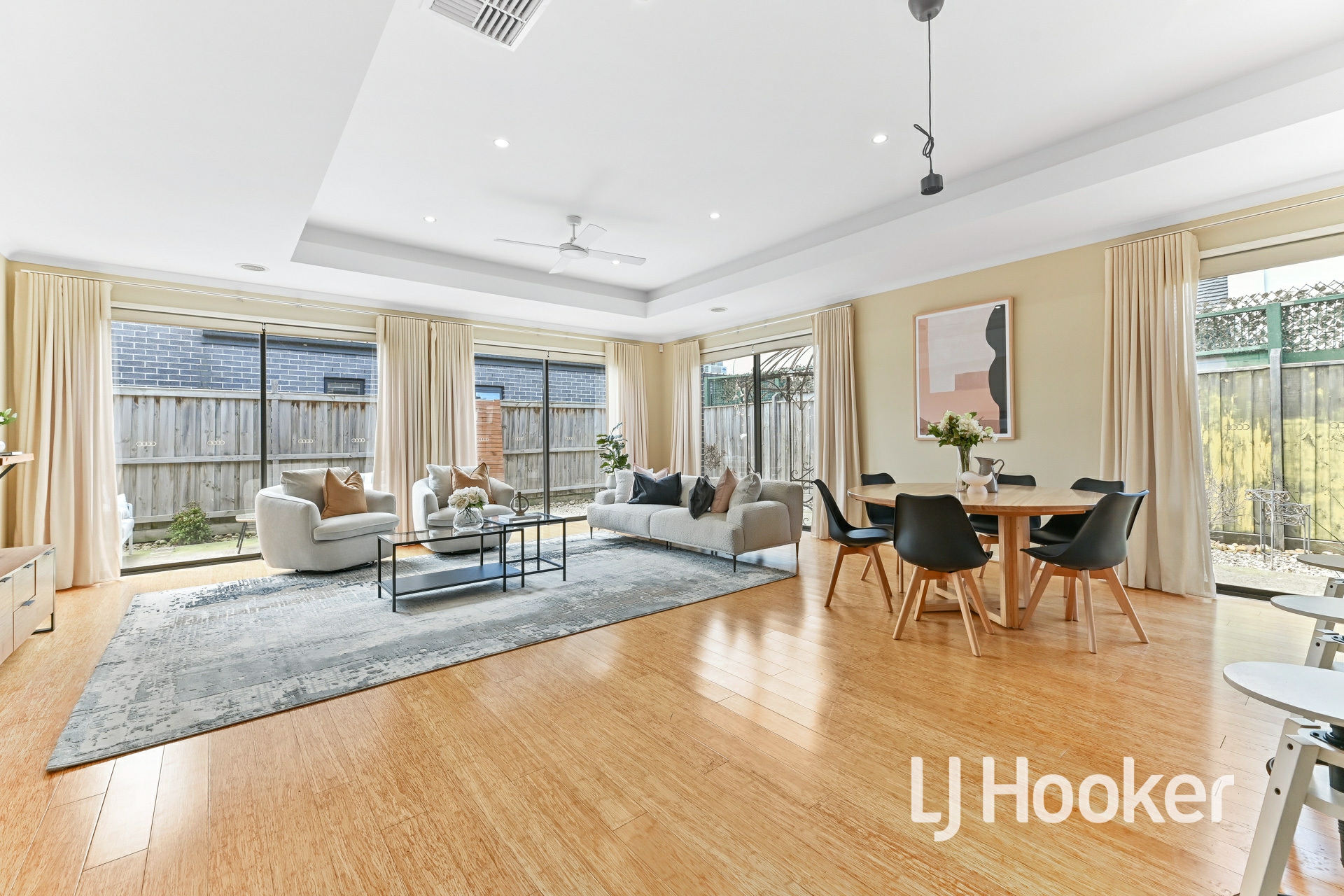 2 Riverbank Close, CLYDE NORTH
