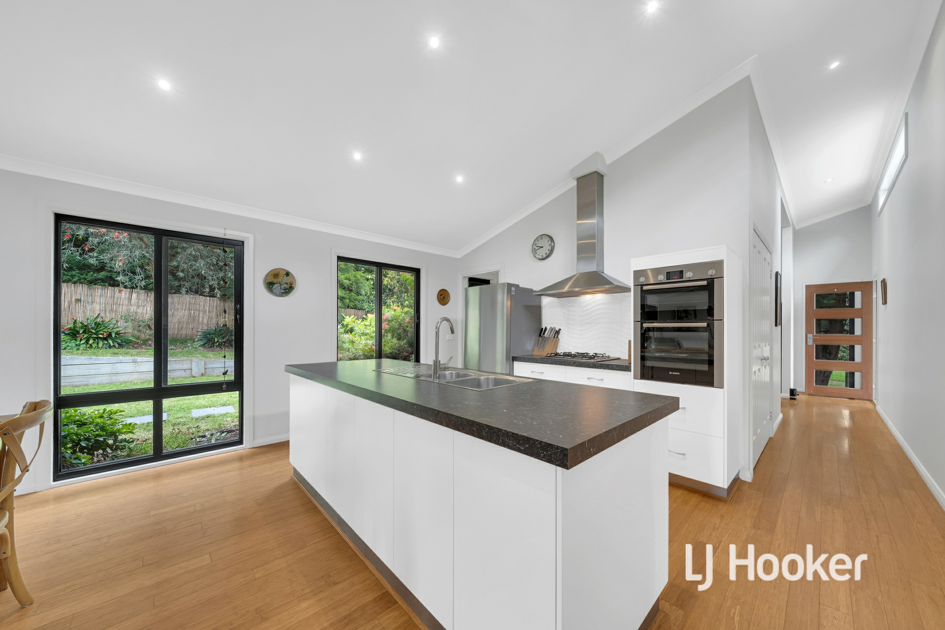 21 McKenzie Lane, NARRE WARREN NORTH