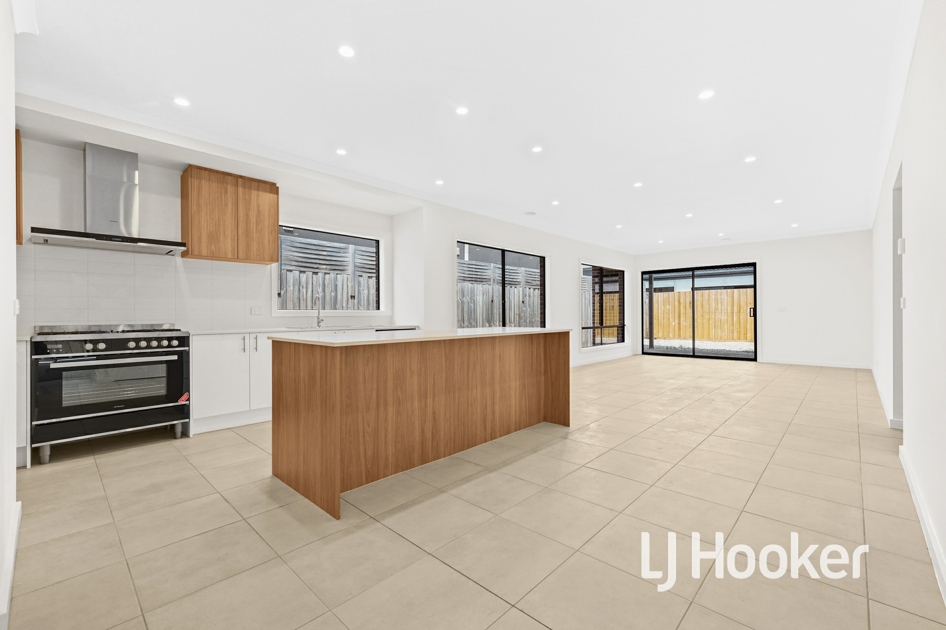 7 Maserati Way, CRANBOURNE EAST