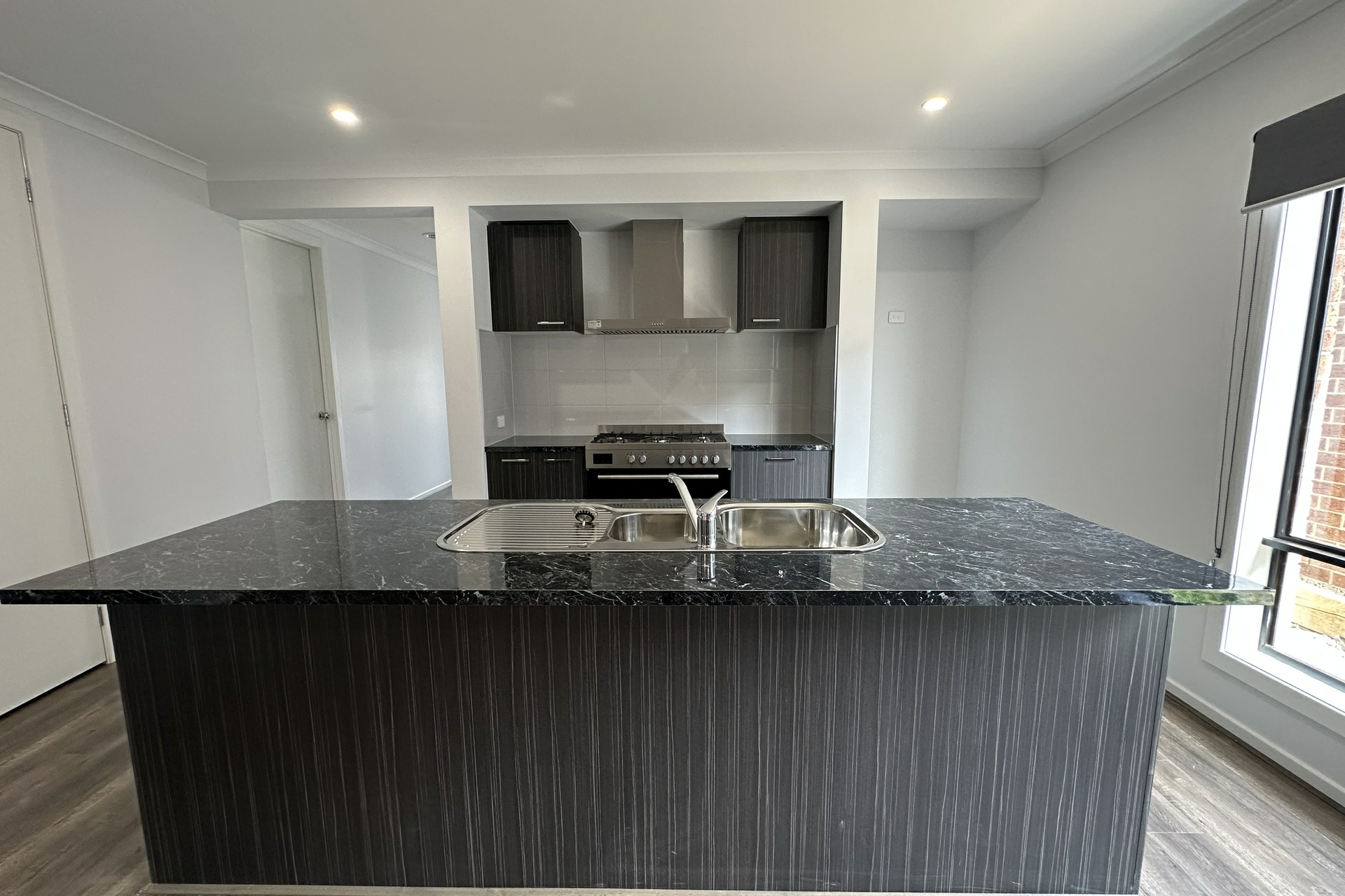 10 Nightfall Avenue, CLYDE NORTH