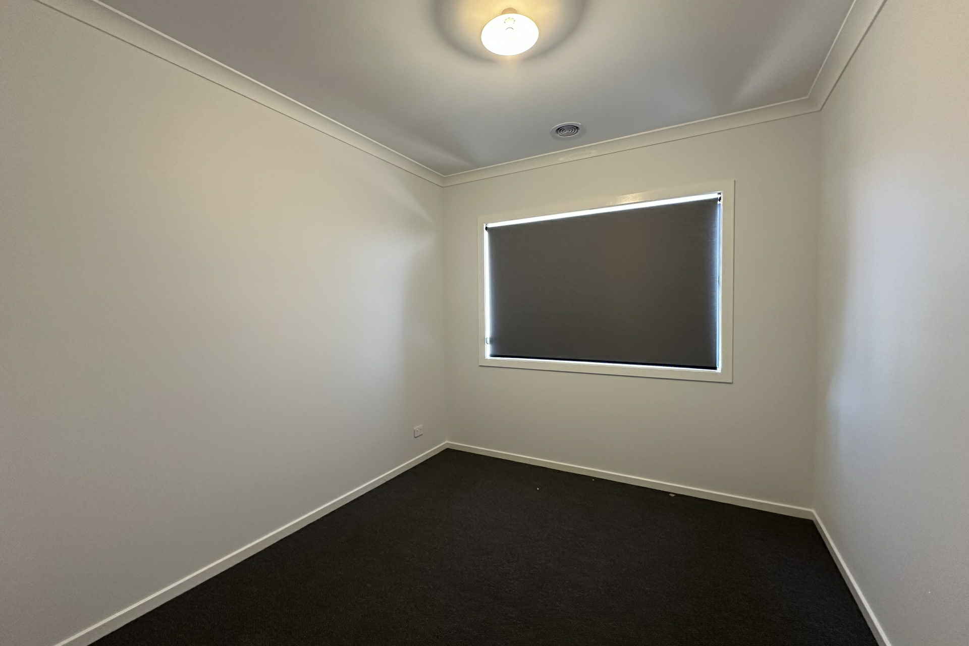 10 Nightfall Avenue, CLYDE NORTH