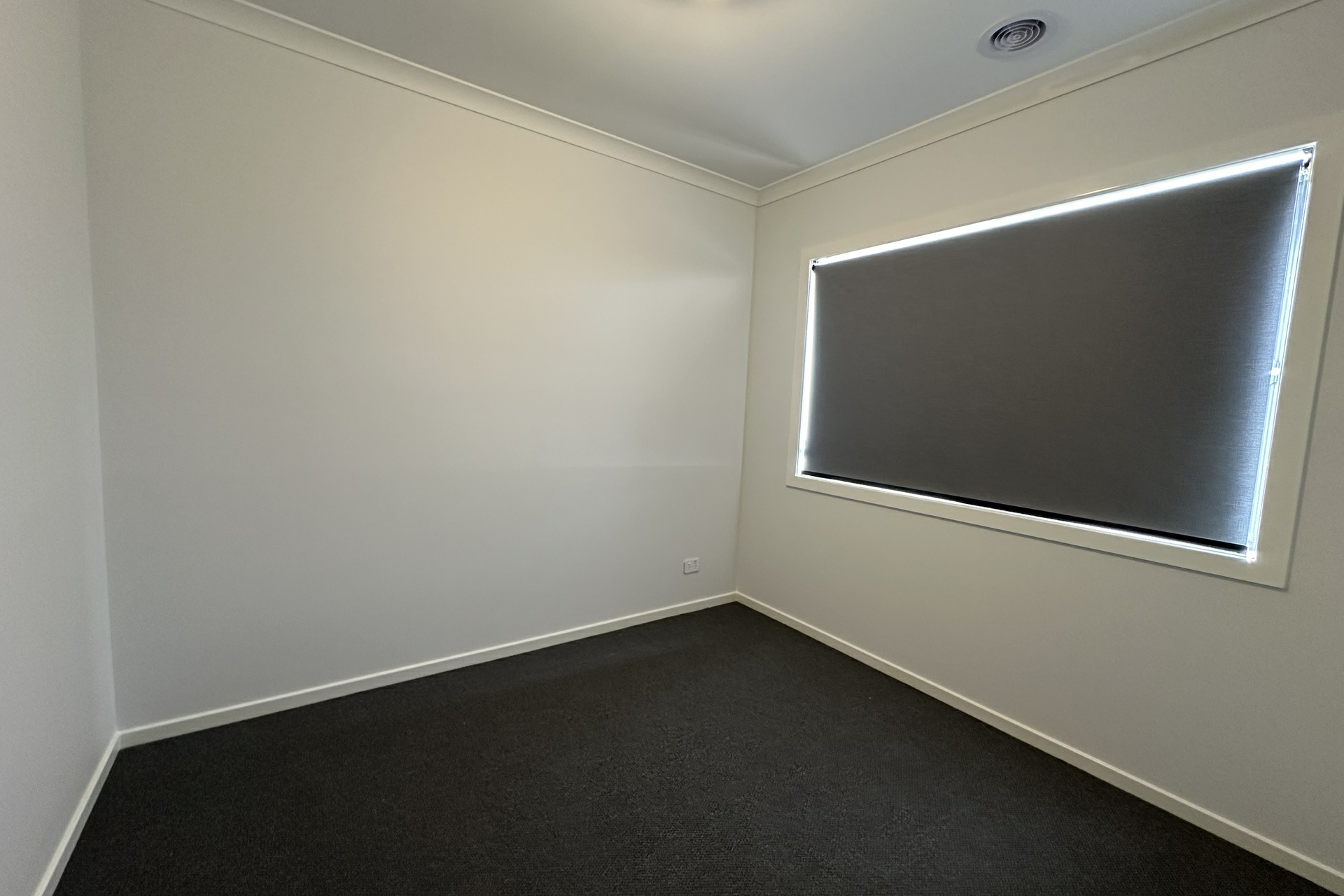10 Nightfall Avenue, CLYDE NORTH