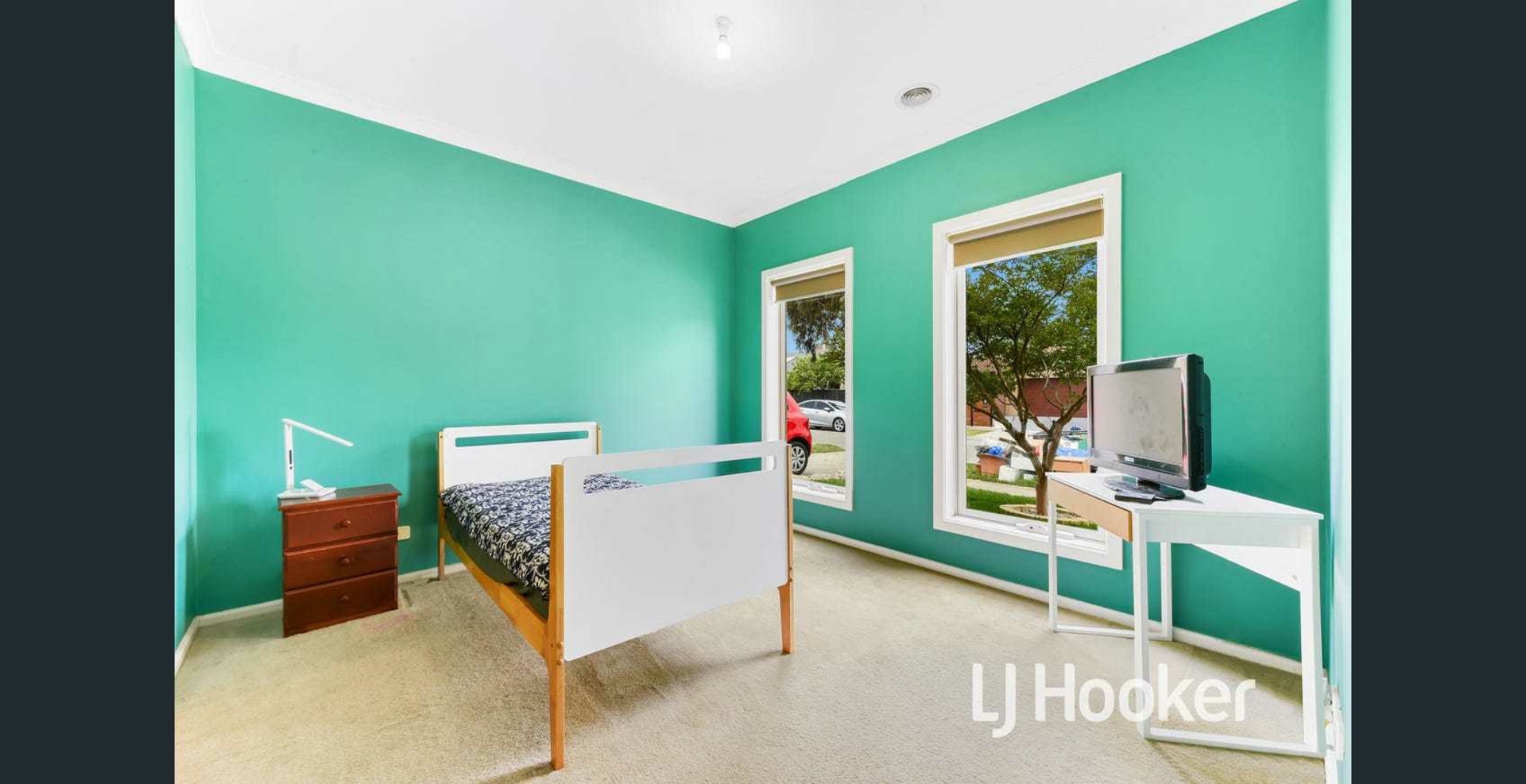 53 Valencia Circuit, CRANBOURNE