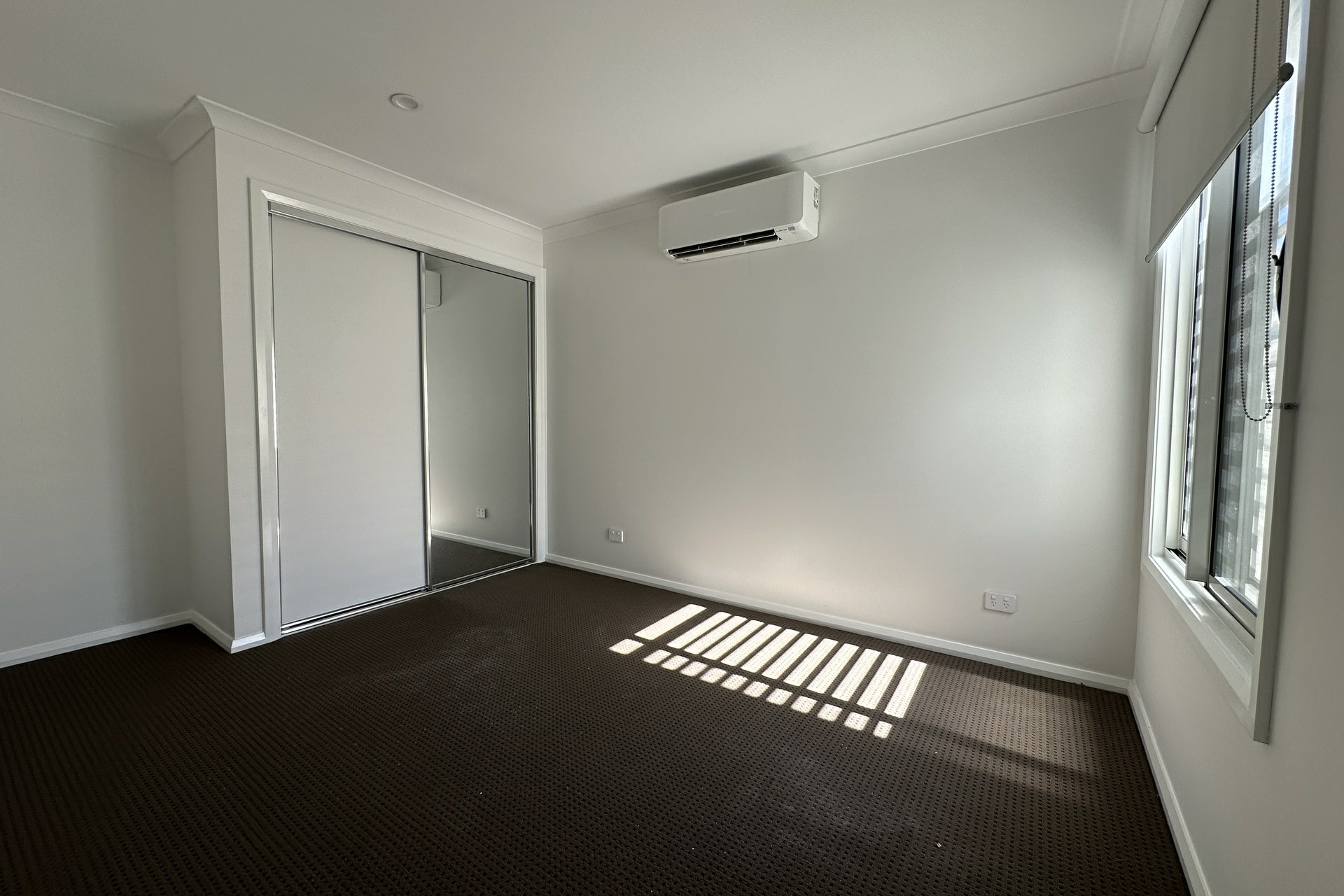 2/68 Frawley Road, HALLAM