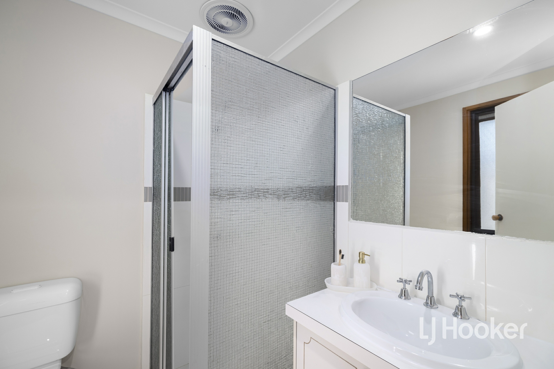 26 Skye Crescent, ENDEAVOUR HILLS