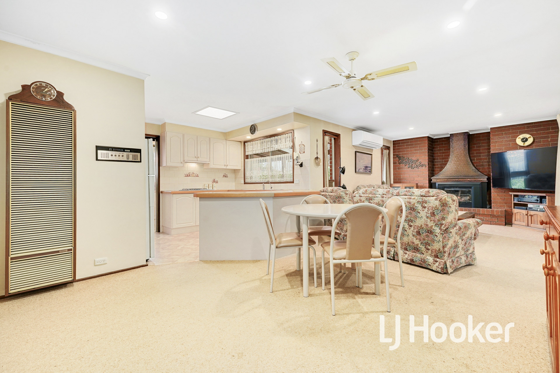 84 Charles Green Avenue, ENDEAVOUR HILLS