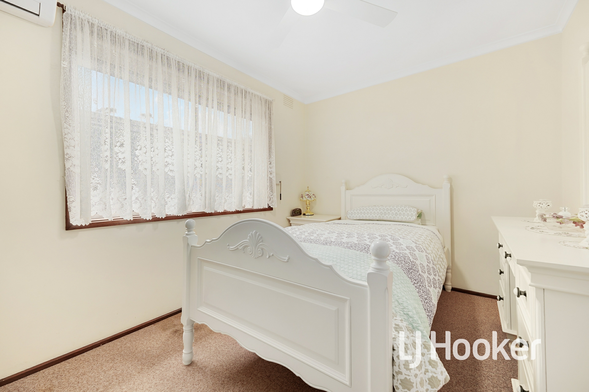 84 Charles Green Avenue, ENDEAVOUR HILLS