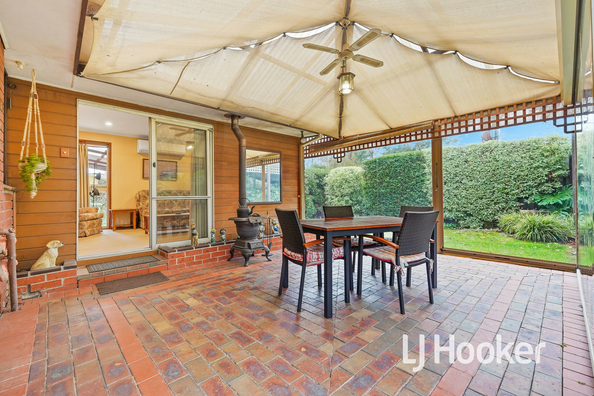 84 Charles Green Avenue, ENDEAVOUR HILLS