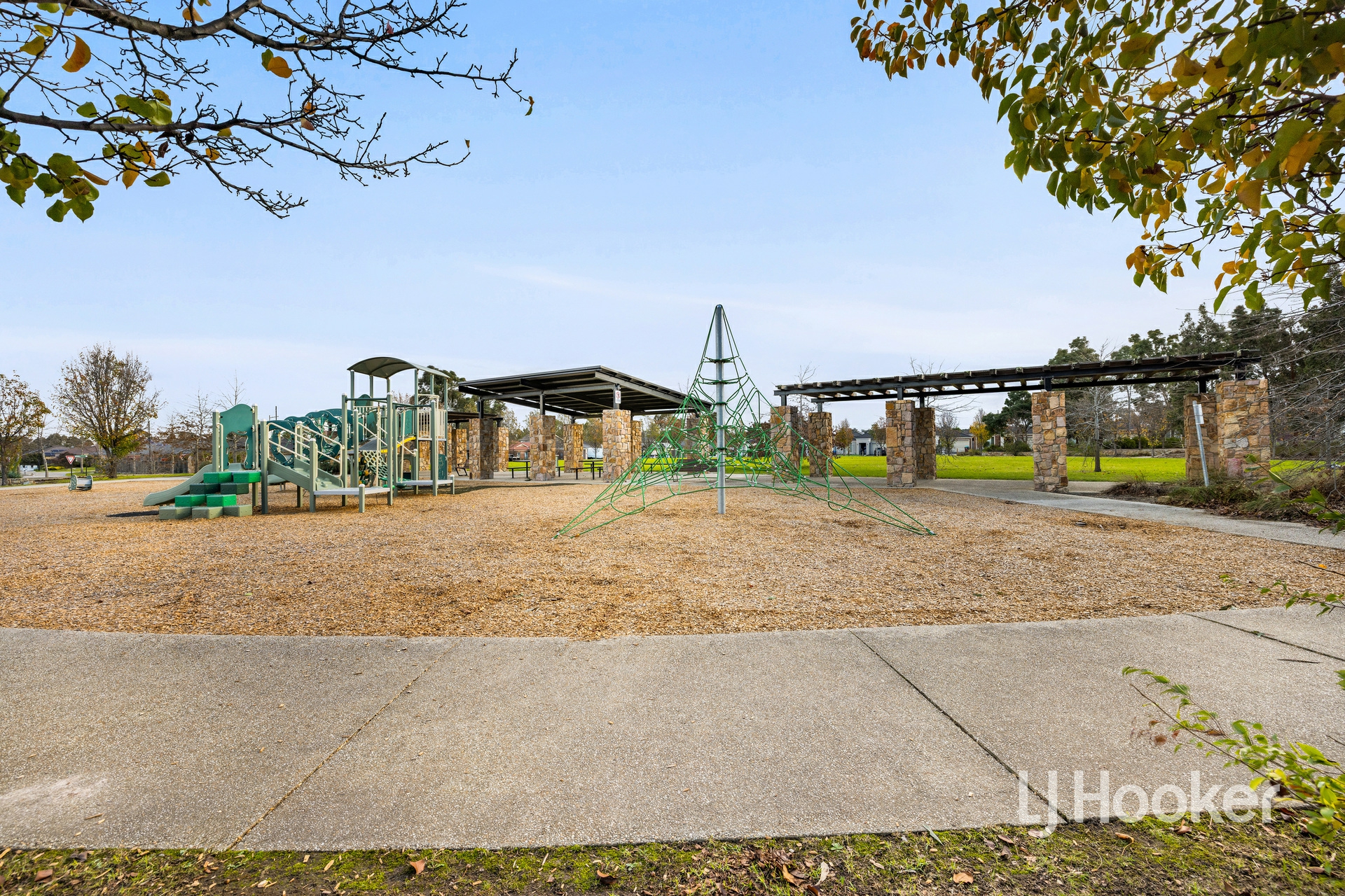 21 Bianca Crescent, CRANBOURNE NORTH