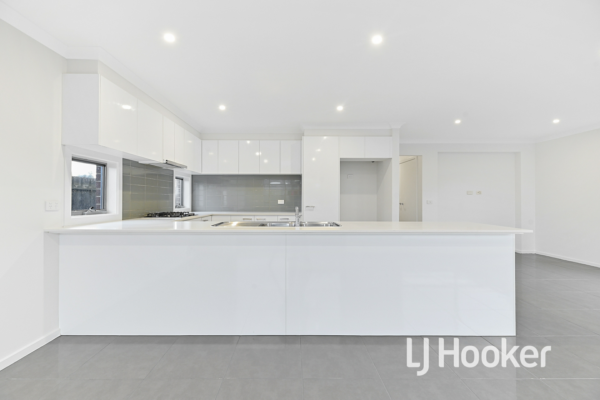 27 Sallys Run, HAMPTON PARK