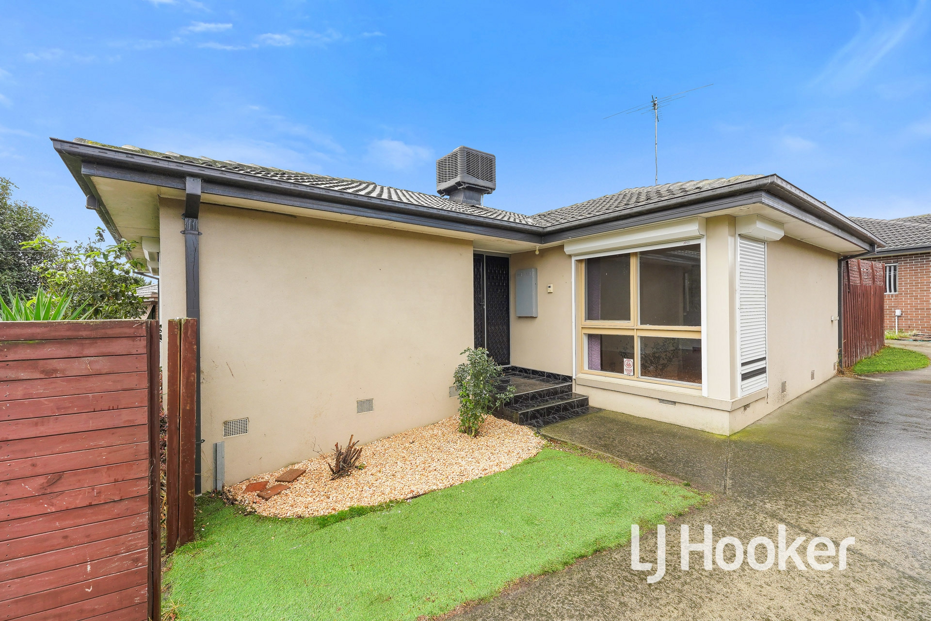7 Delacombe Drive, HAMPTON PARK