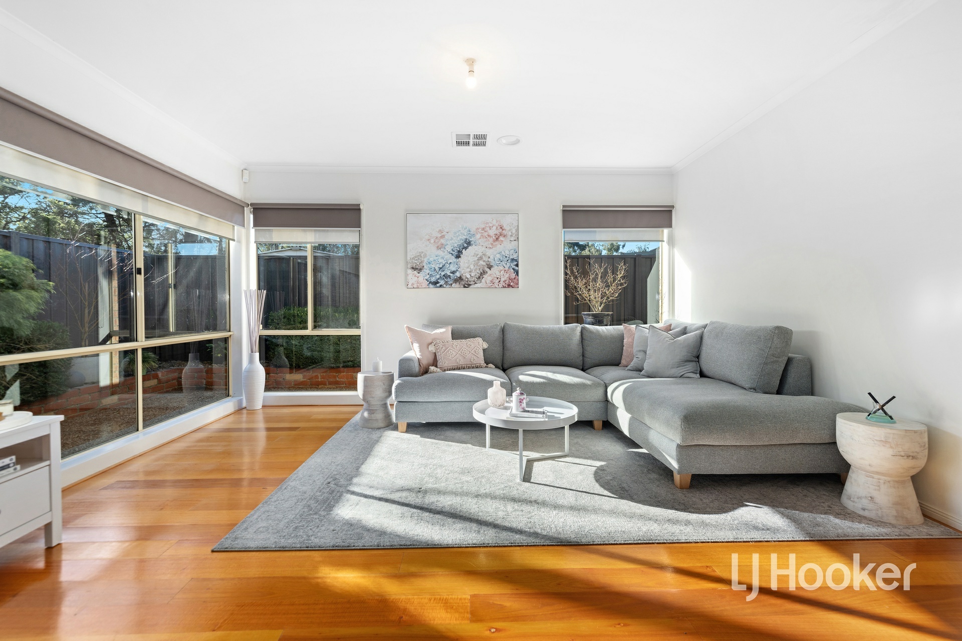16 Dutton Close, LYNBROOK