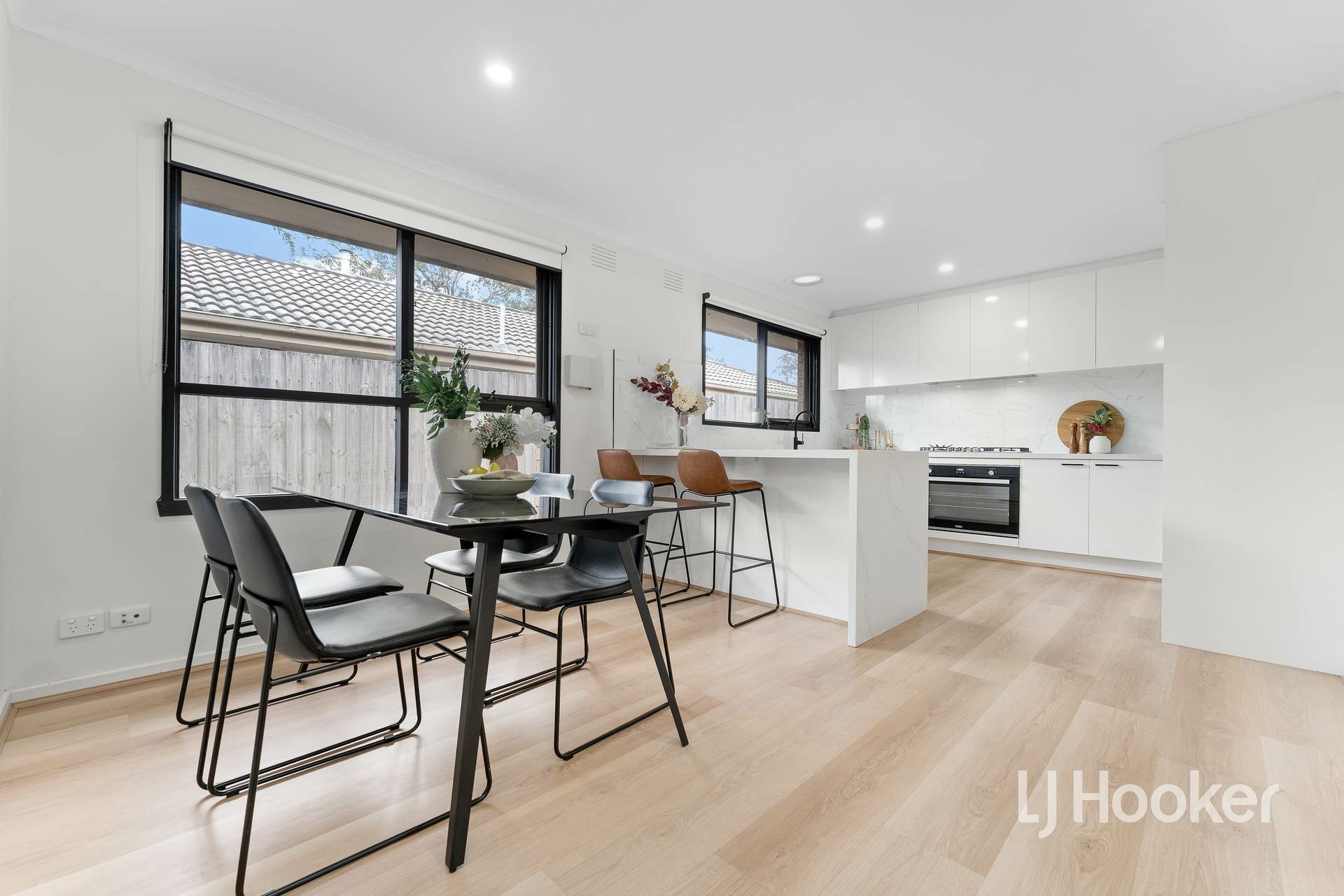 13 Robinson Crescent, HAMPTON PARK