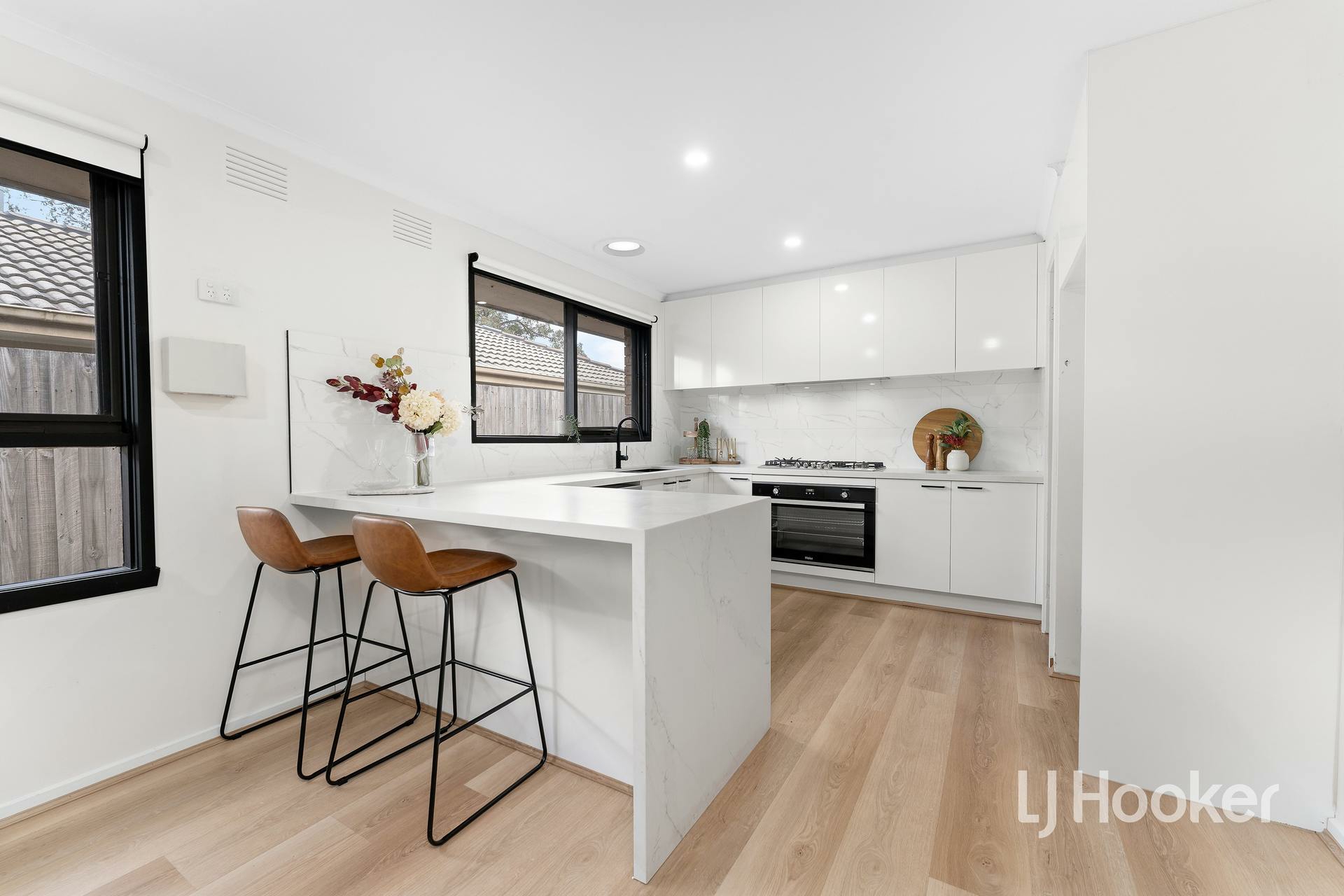 13 Robinson Crescent, HAMPTON PARK