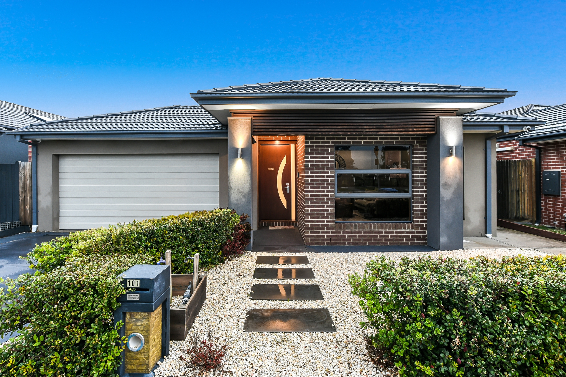 101 Everlasting Boulevard Cranbourne West VIC